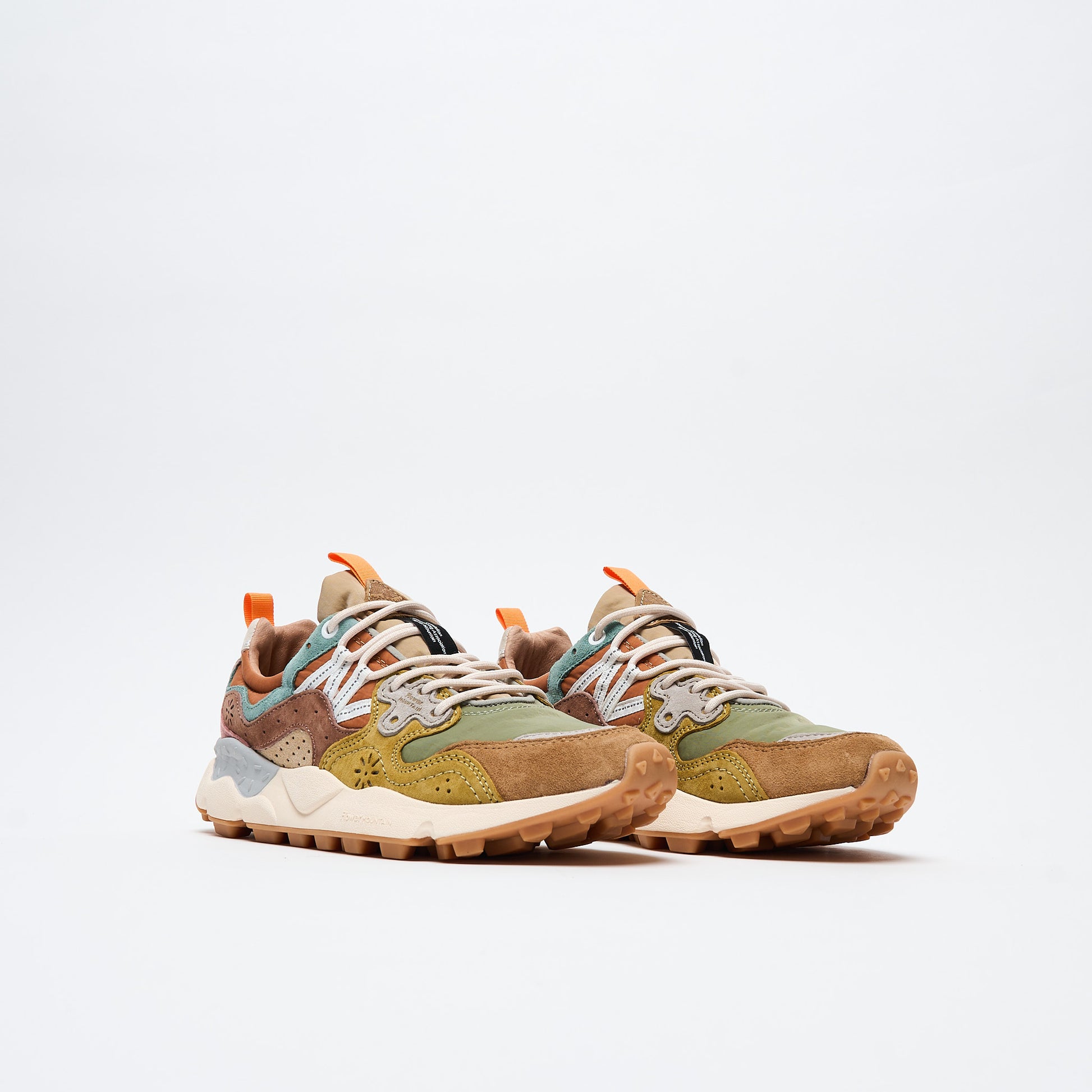 Flower Mountain - Yamano 3 Uni (Light Brown / Taupe / Ocher)