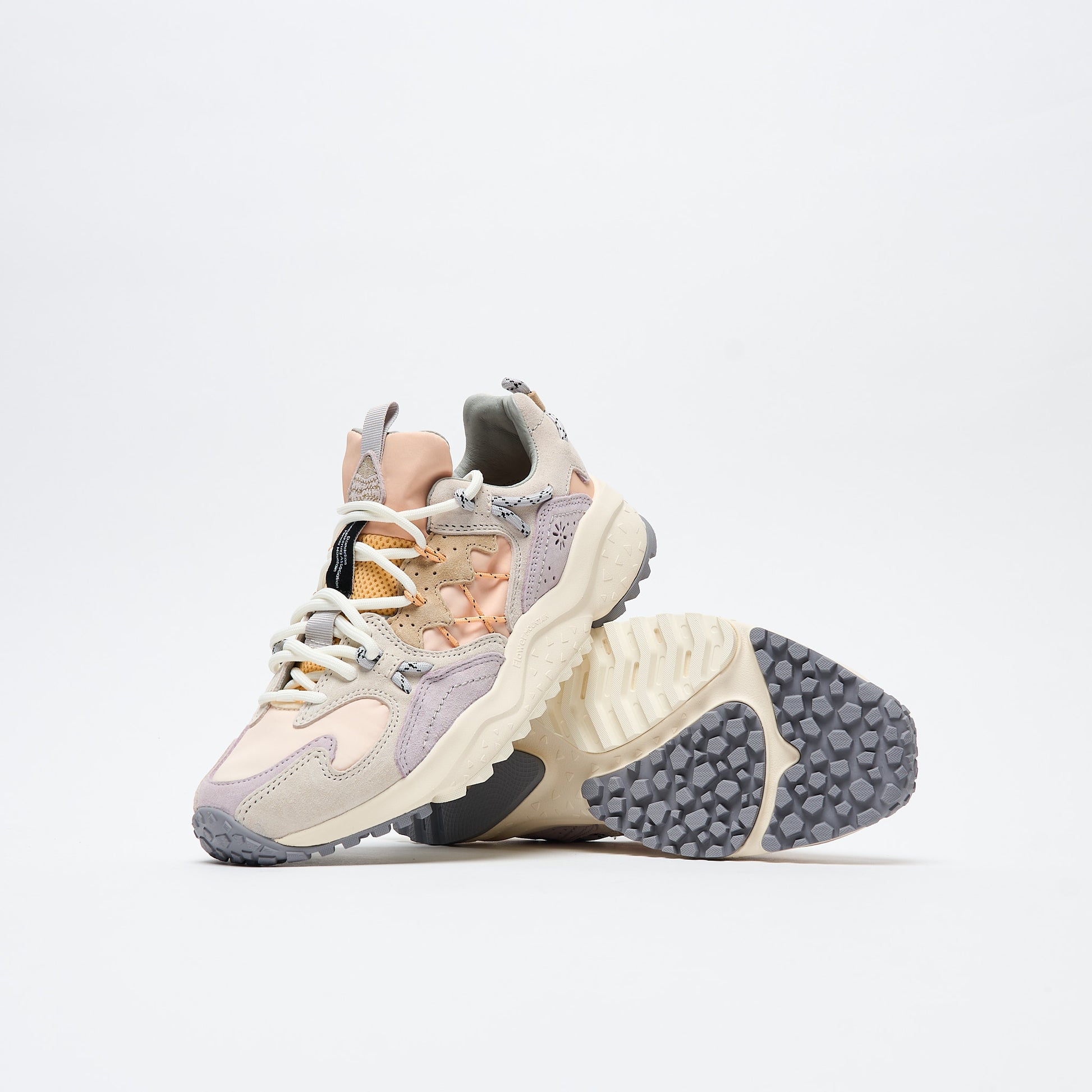 Flower Mountain -  Yamabushi Uni Off (White / Pale Lilac)