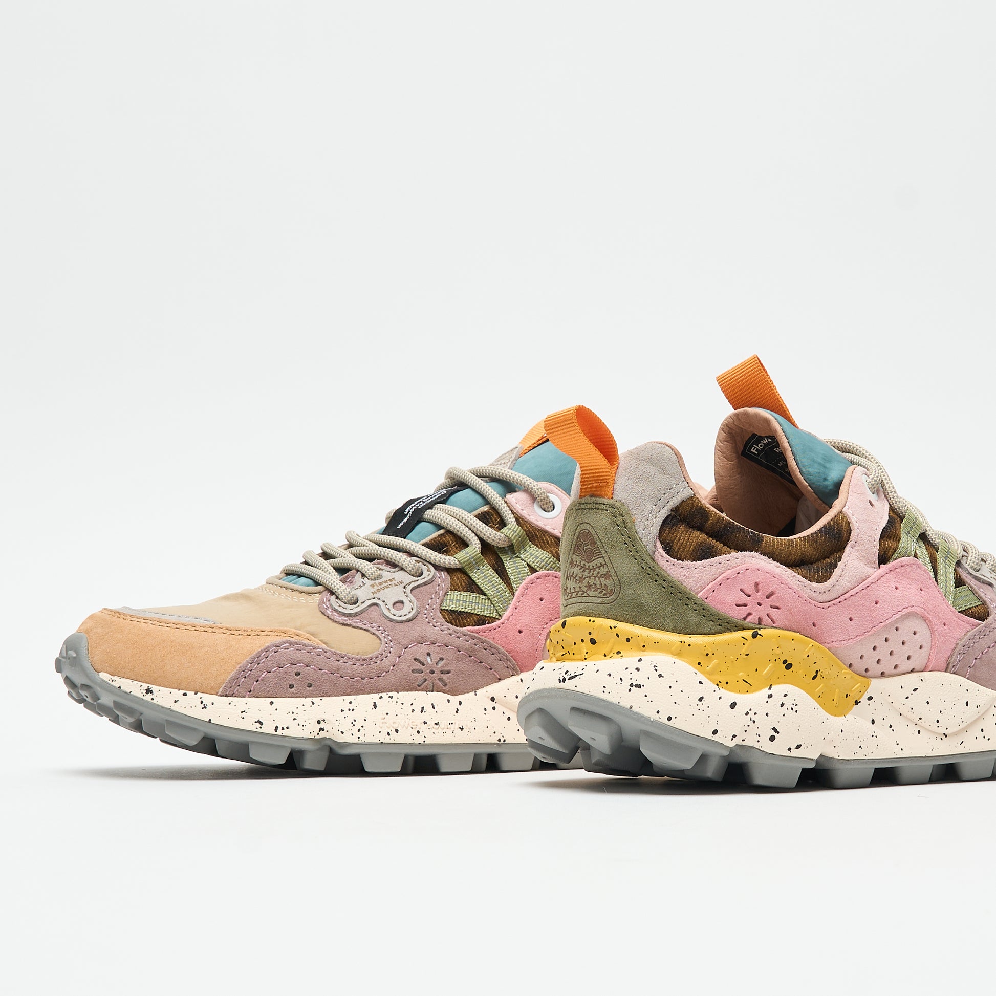 Flower Mountain - Yamano 3 Woman Suede/Knitted Fabrics Leopard (Light Mustard)