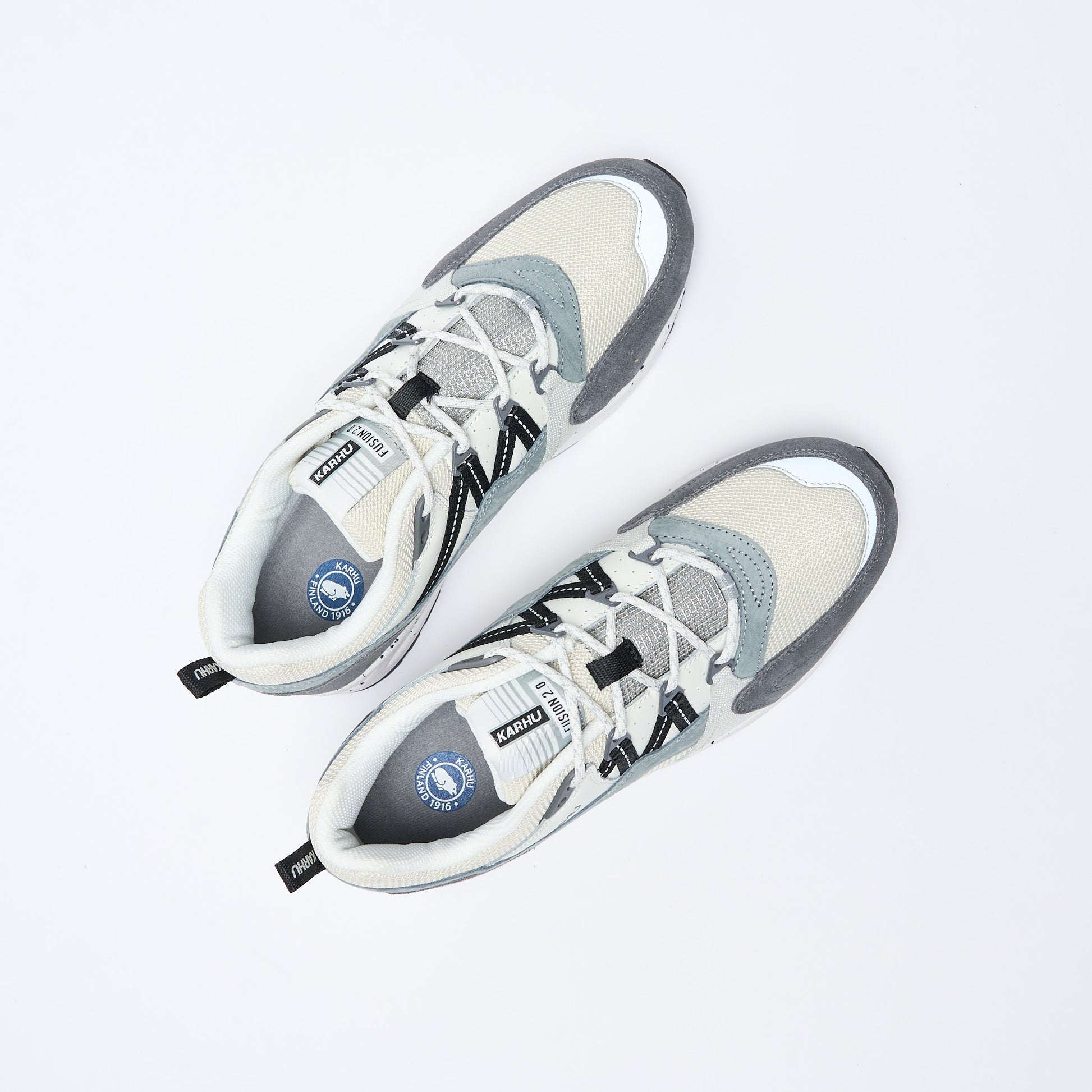 Karhu - Fusion 2.0 (Limestone/Jet Black)
