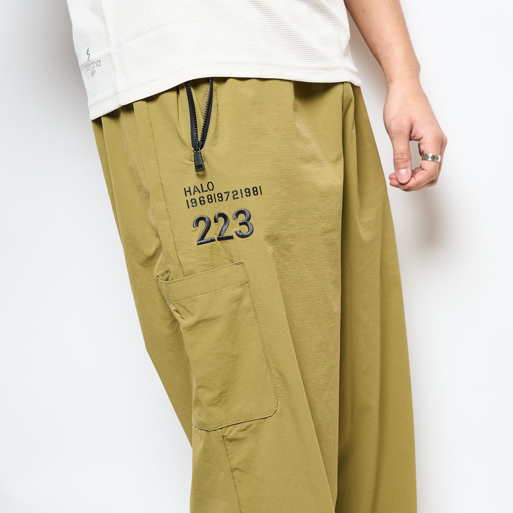 Halo Clothing - Woven Moove Pant (Moss Green)