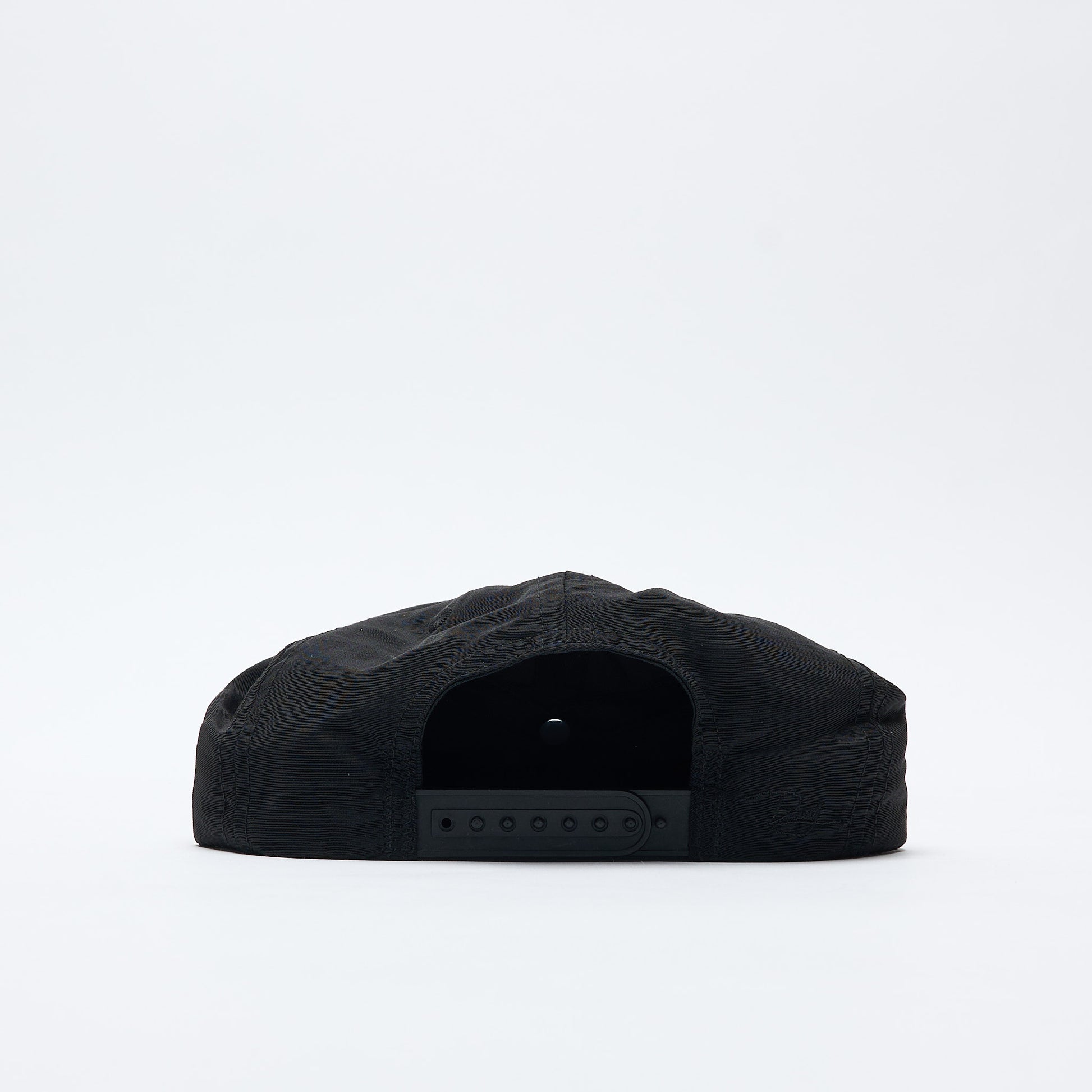 Hardbody Skateboards - Classic Logo Snapback (Black)