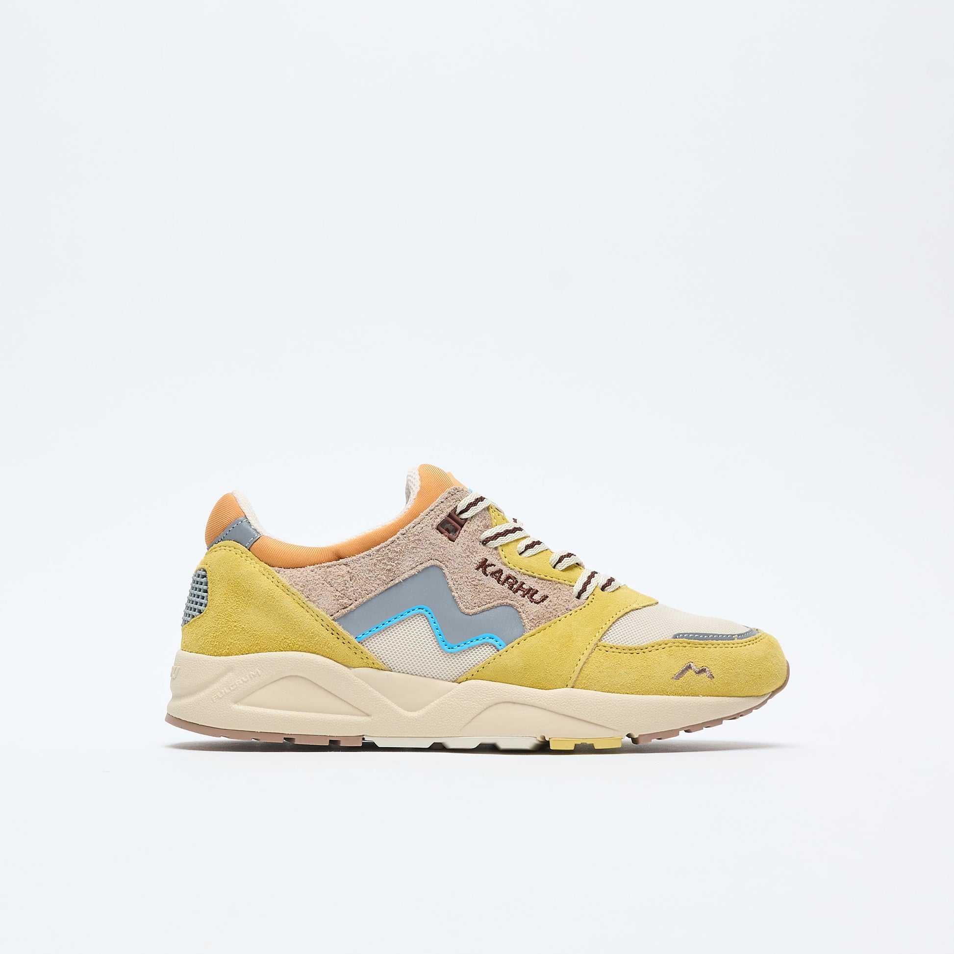Karhu - Aria 95 (Cream Gold/Warm Taupe)