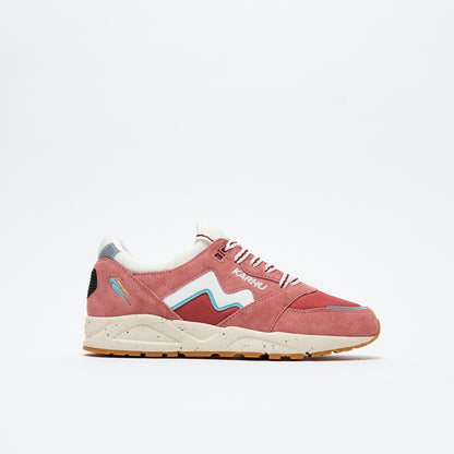 Karhu  Aria 95 (Light Mahogany / White)