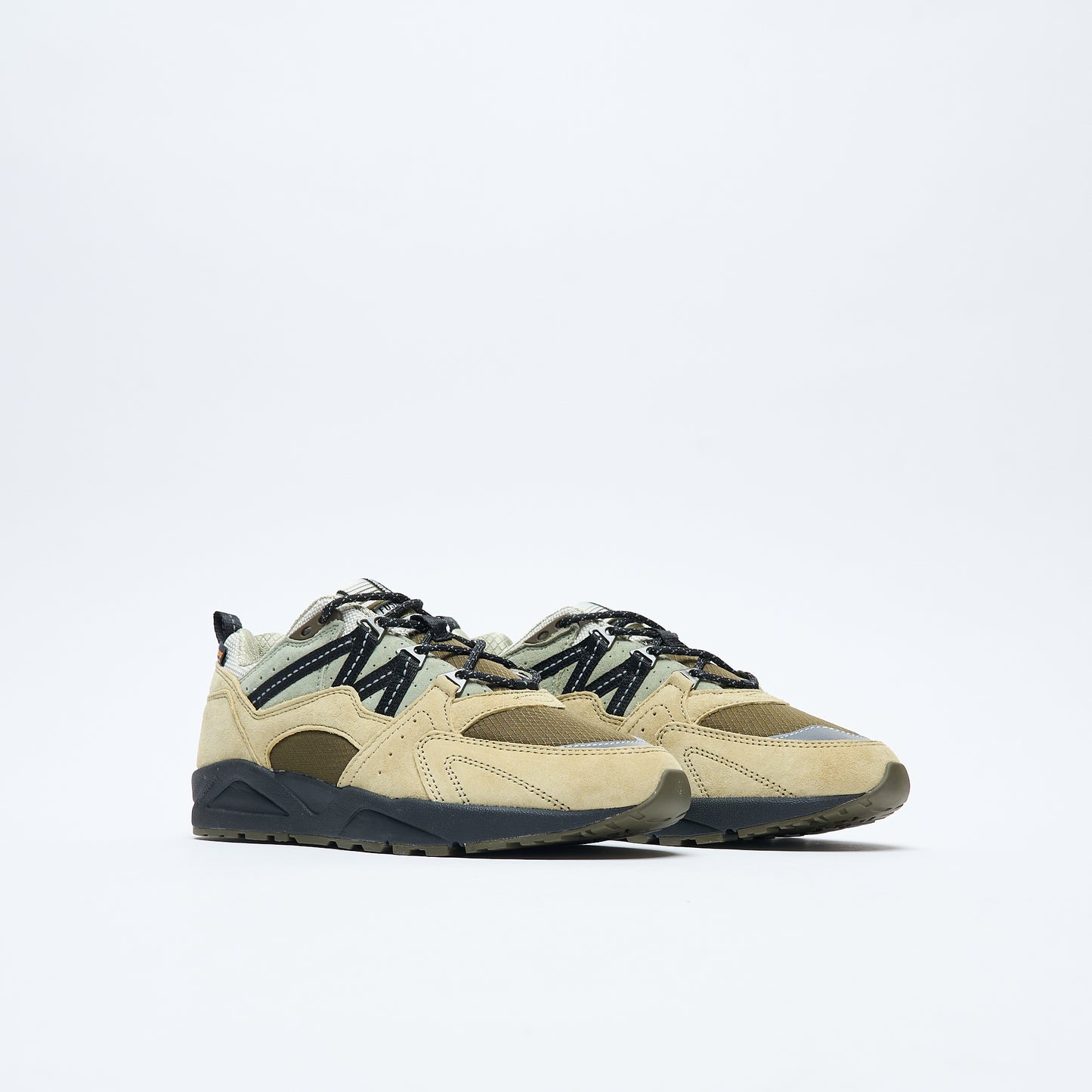 Karhu - Fusion 2.0 Pale (Olive Green / Jet Black)