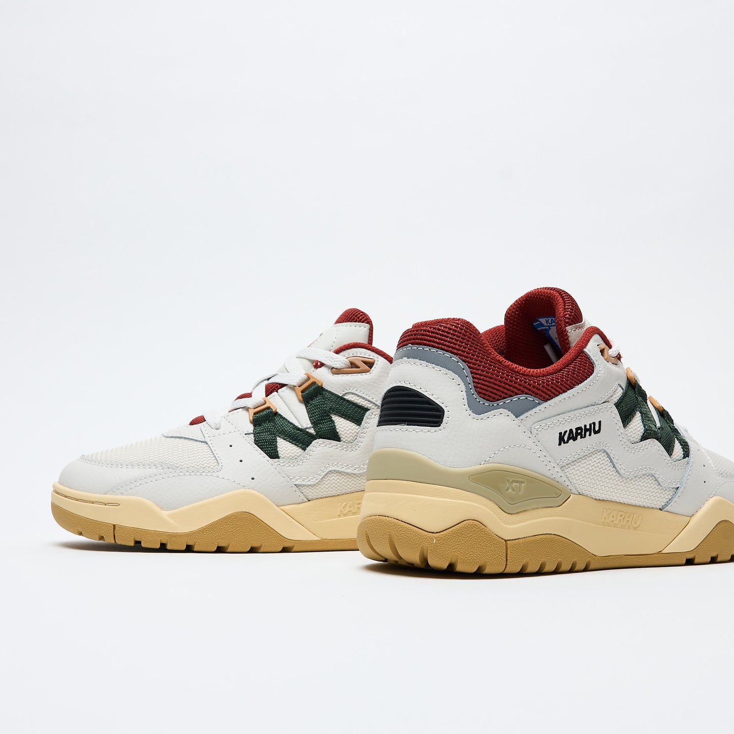 Karhu Fusion XT (Blanc De Blanc/ Pineneedle)