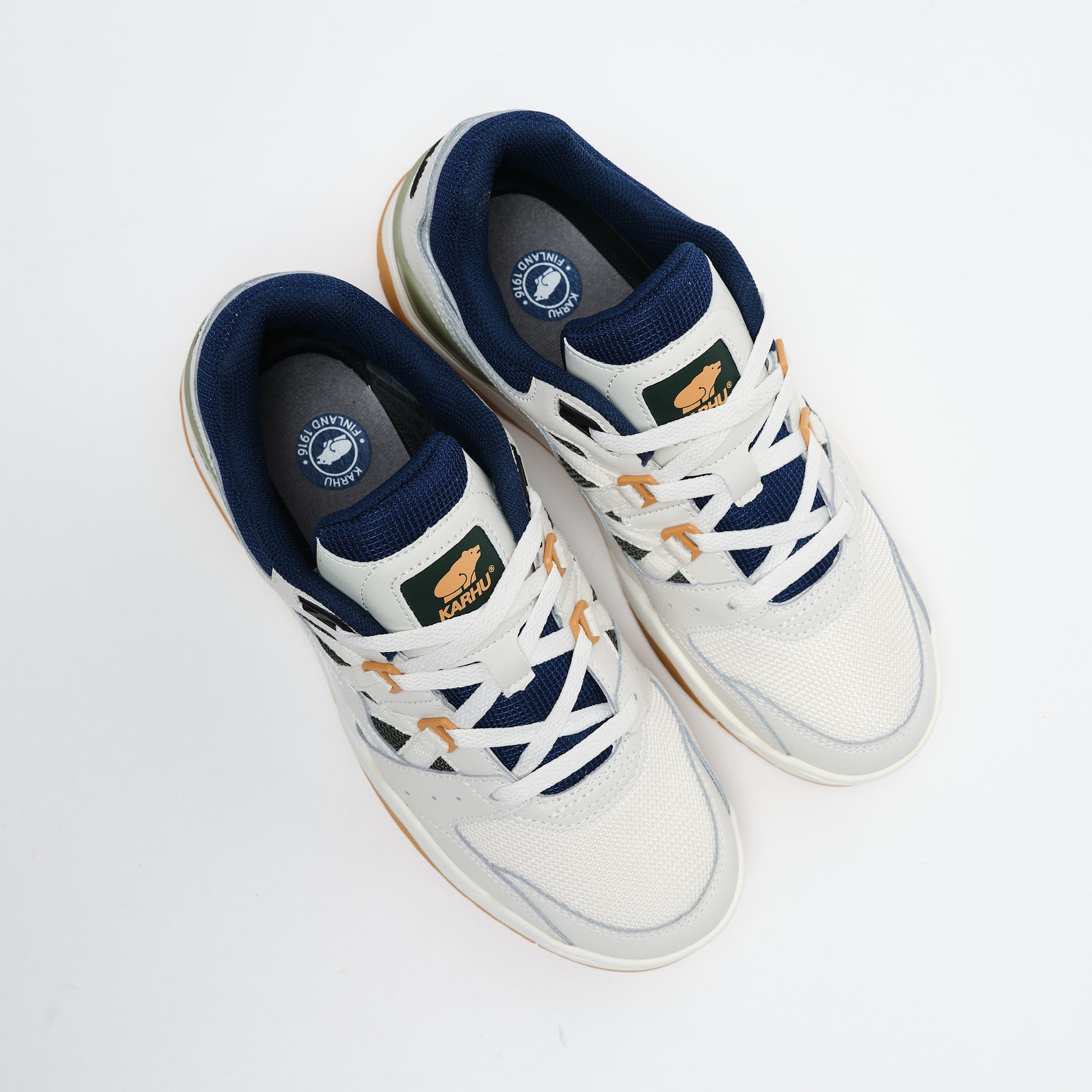 Karhu - Fusion XT (Blanc De Blanc/Blue Opal)