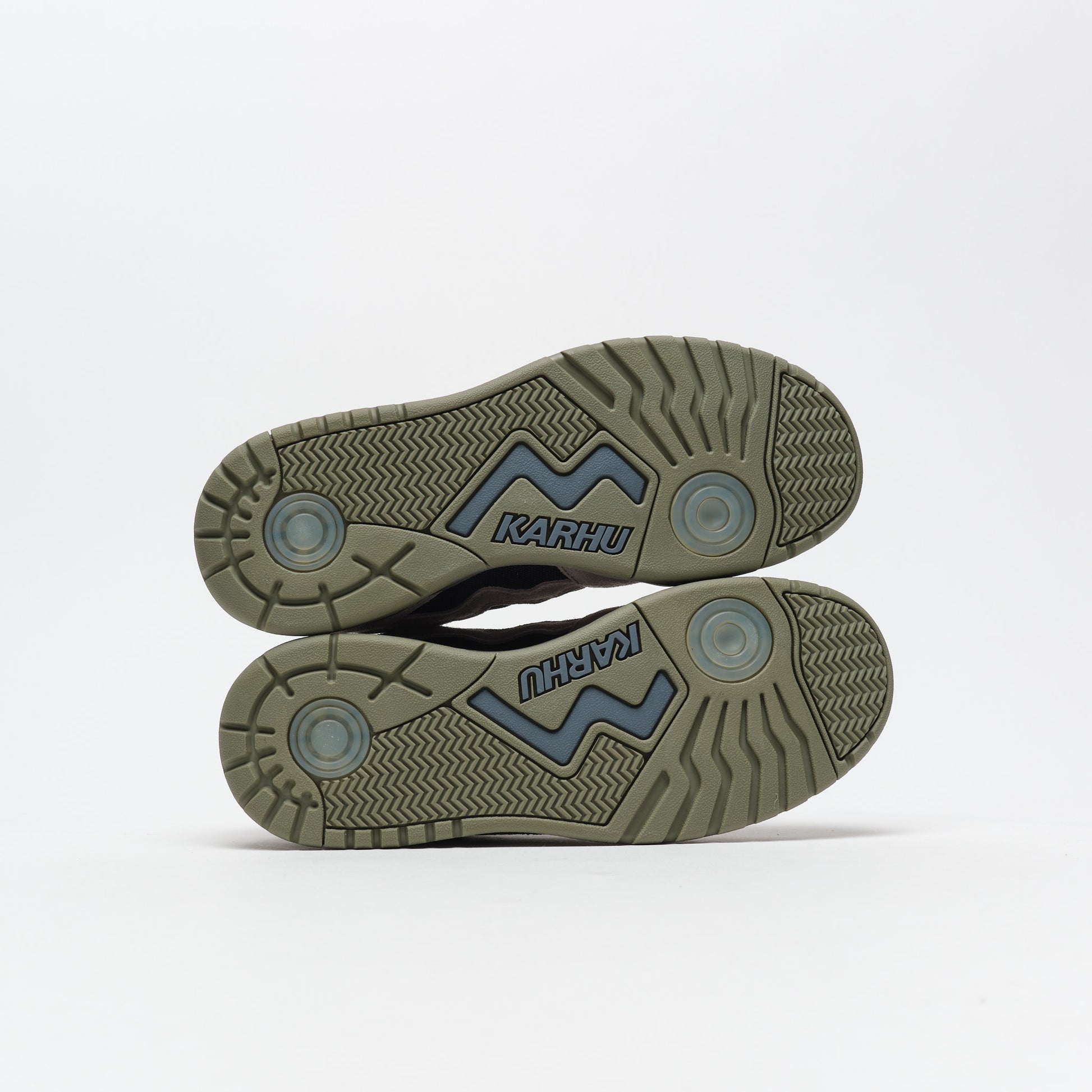 KARHU Fusion XT Hematite / Gray Shingles