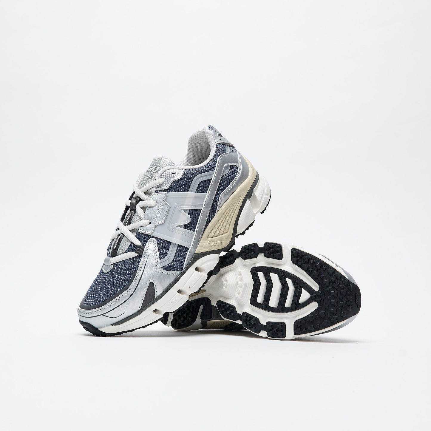 Karhu - Super Fulcrum (Silver /Vintage Indigo)