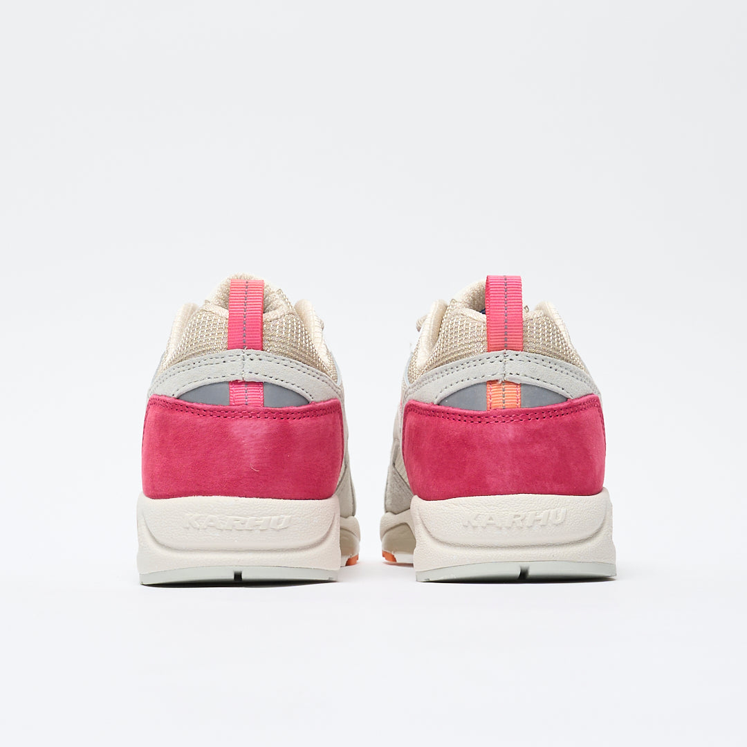 Karhu - Fusion 2.0 (Foggy Dew/Hot Pink)