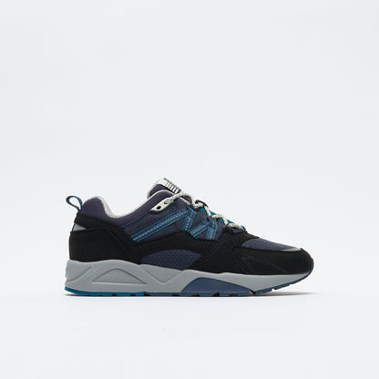 Karhu - Fusion 2.0 (Jet Black/ Deep Lagoon)