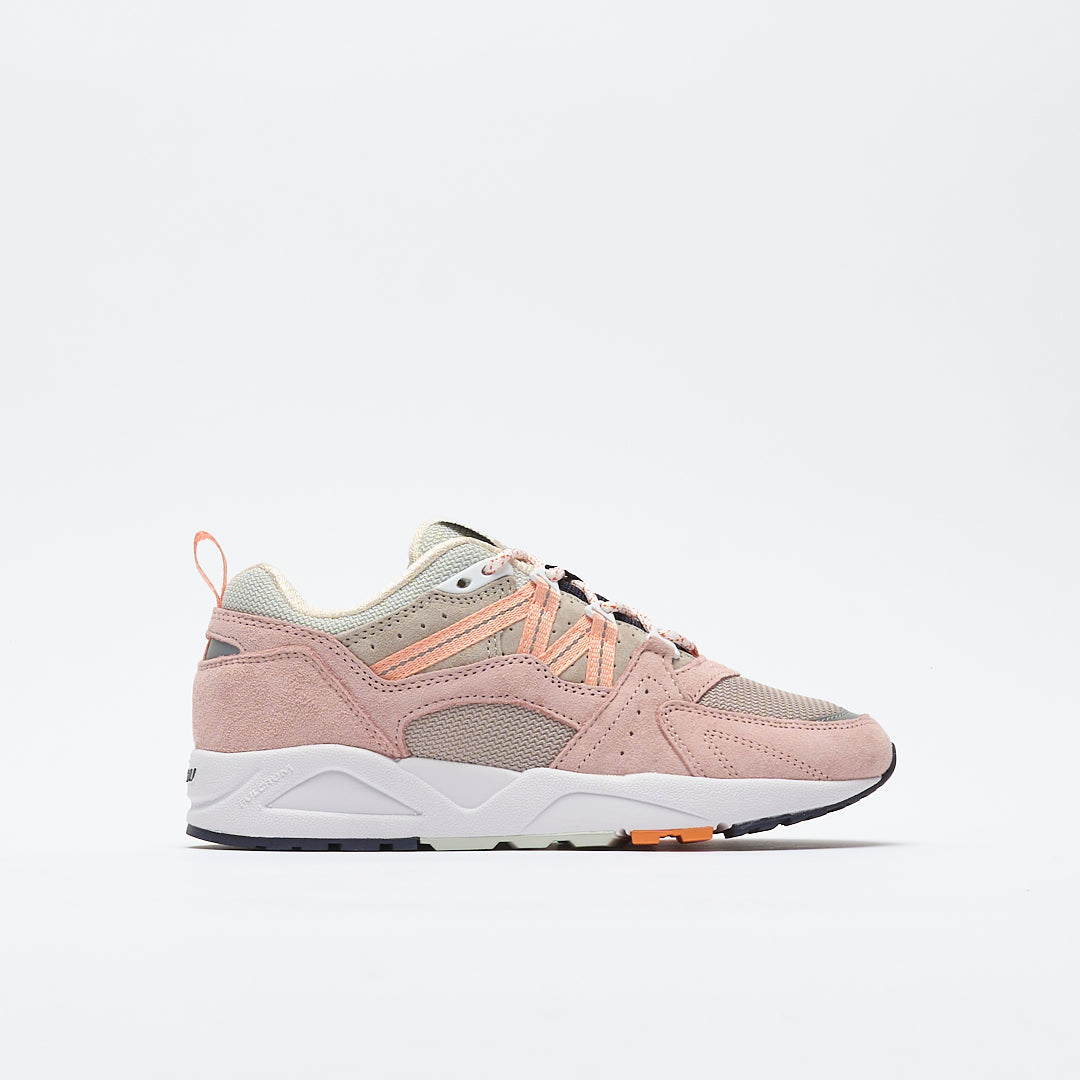 Karhu - Fusion 2.0 (Peach Whip/ Peach Nectar)