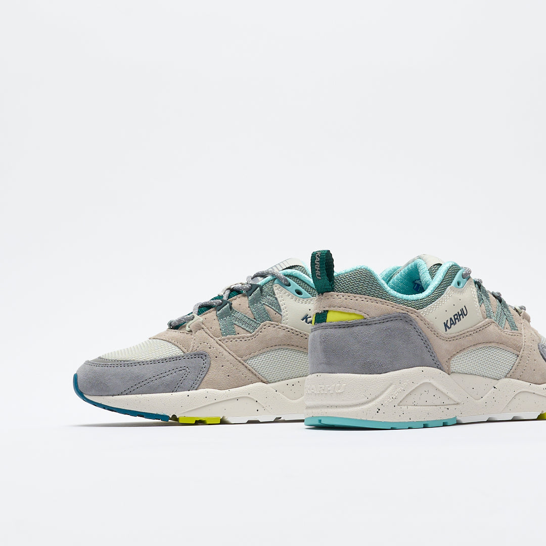 Karhu - Fusion 2.0 (Ultimate Gray/ Iceberg Green)