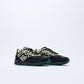Karhu - Legacy 96 (Caviar/Abbey Stone)