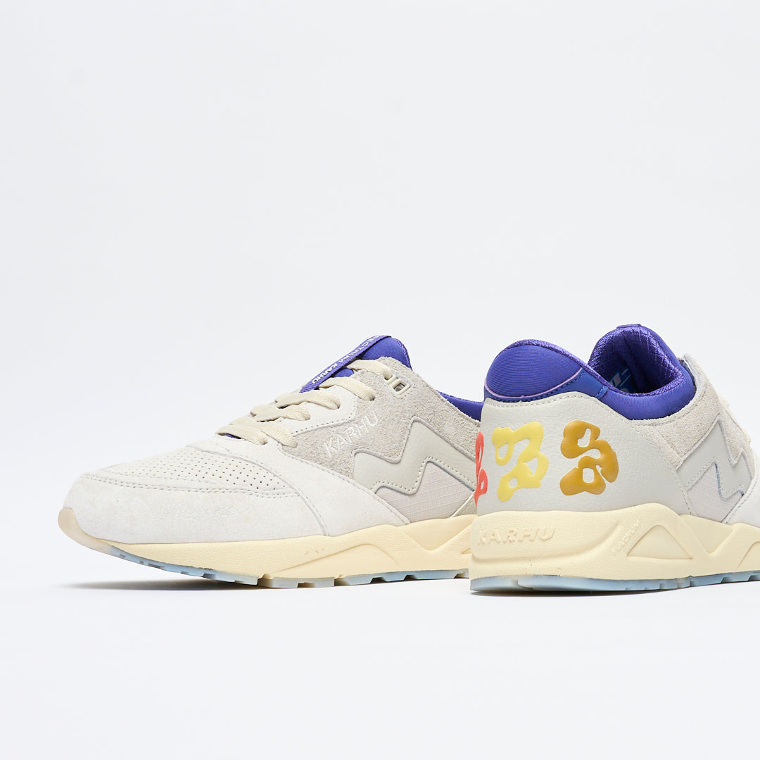 Karhu x Spectrum by Egs - Aria 95 Silver (Birch/Spectrum Blue) "Three Letters"