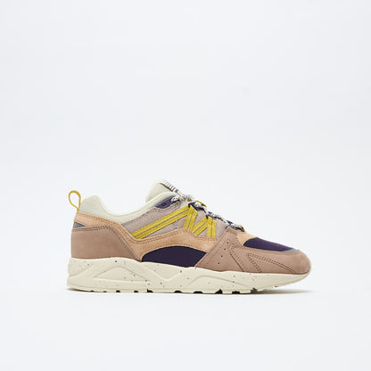 Karhu Fusion 2.0 (Warm Taupe / Mango Mint)
