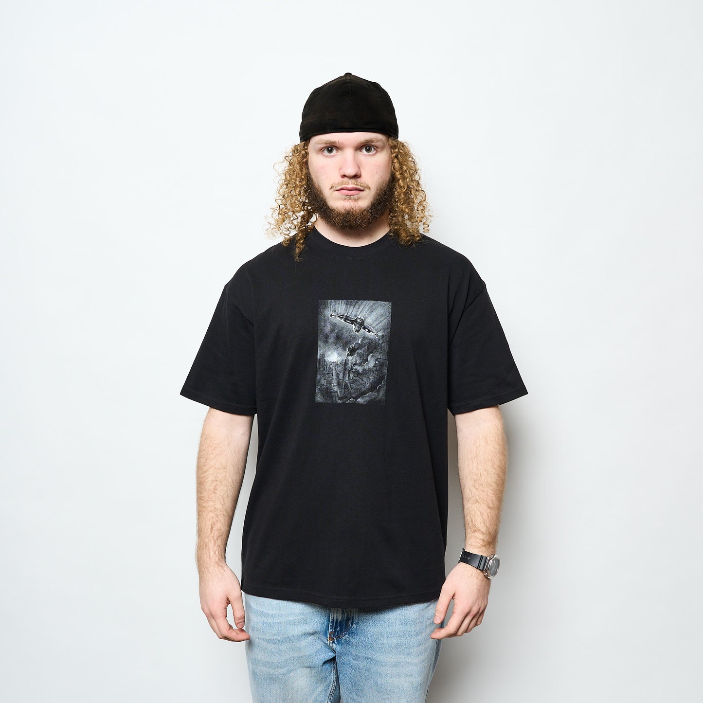 Lurpiv - Sci-Fi Hanger Tee (Black)