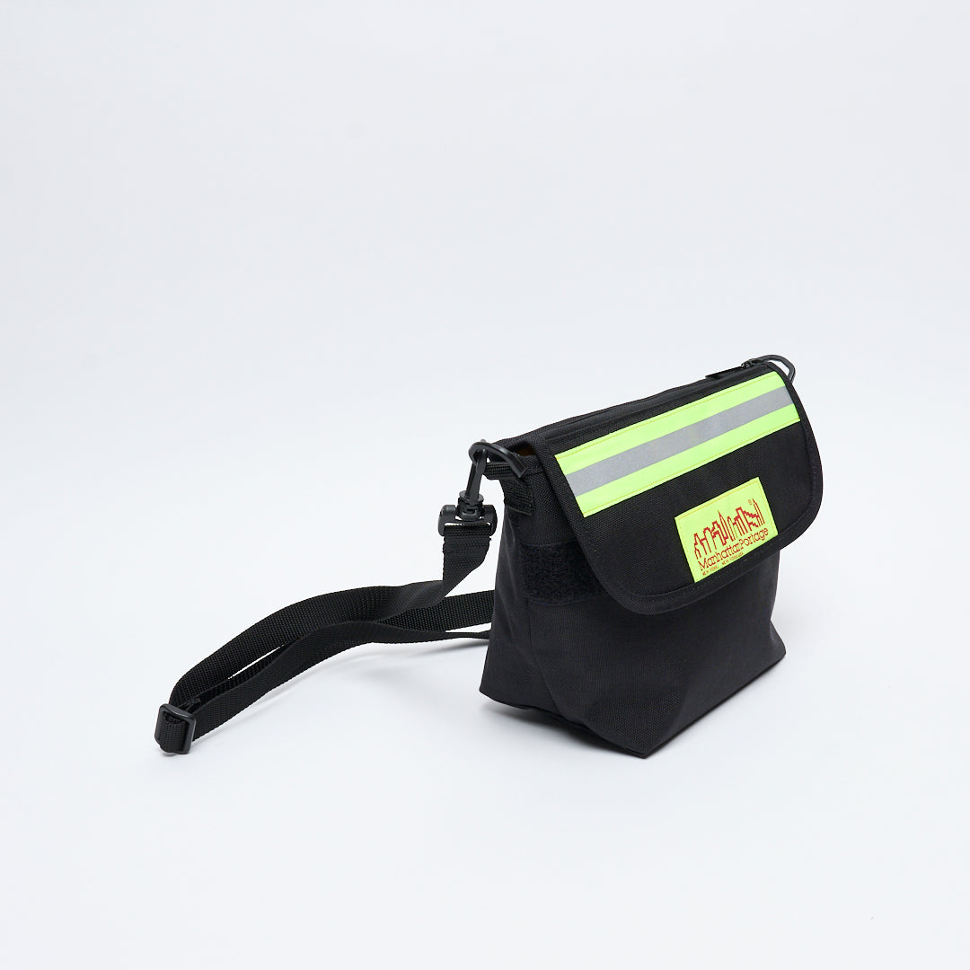 Manhattan Portage - College Place Handle Bar Bag With Vinyl Lining (Black)