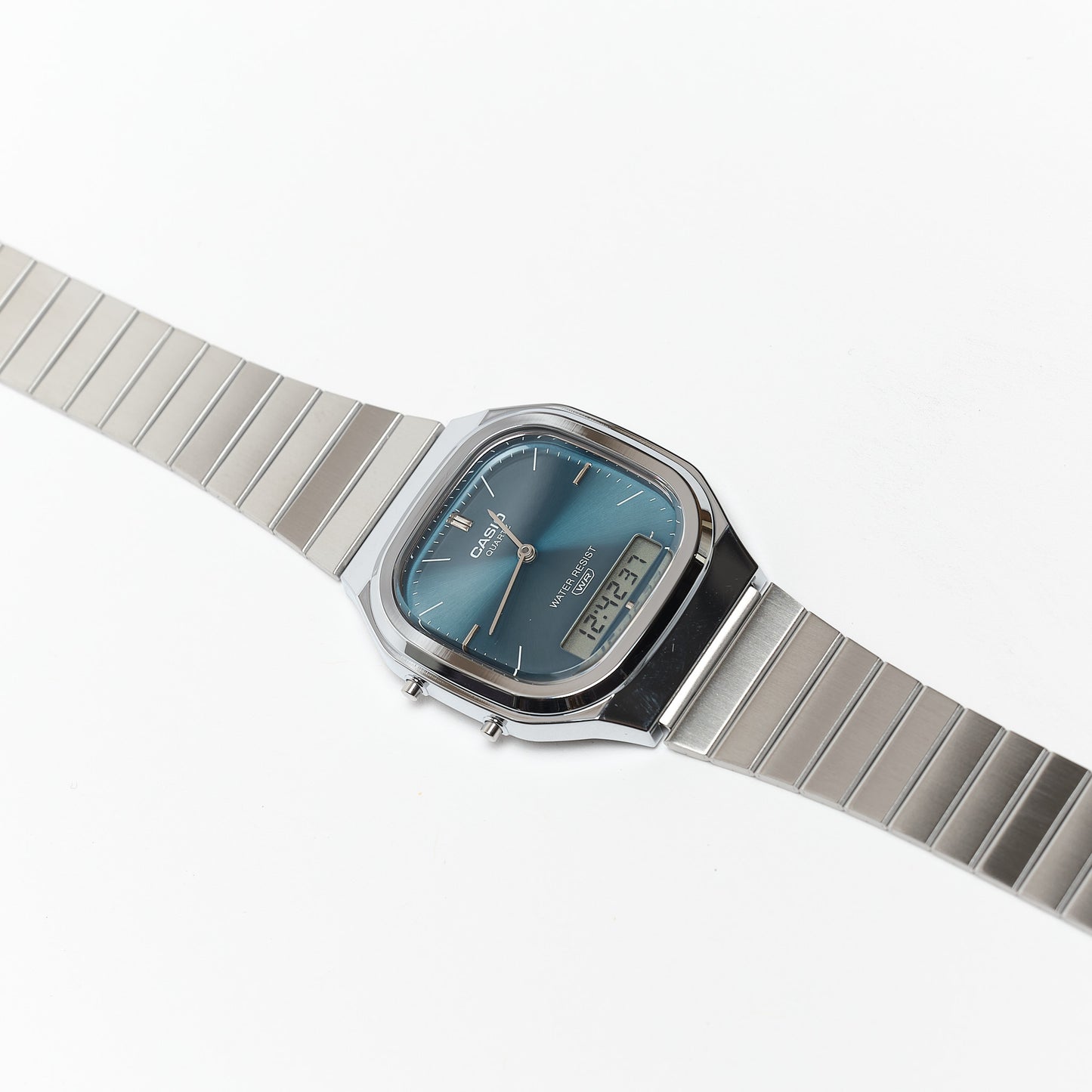 Montres - Casio Vintage - AQ-240E-3AEF