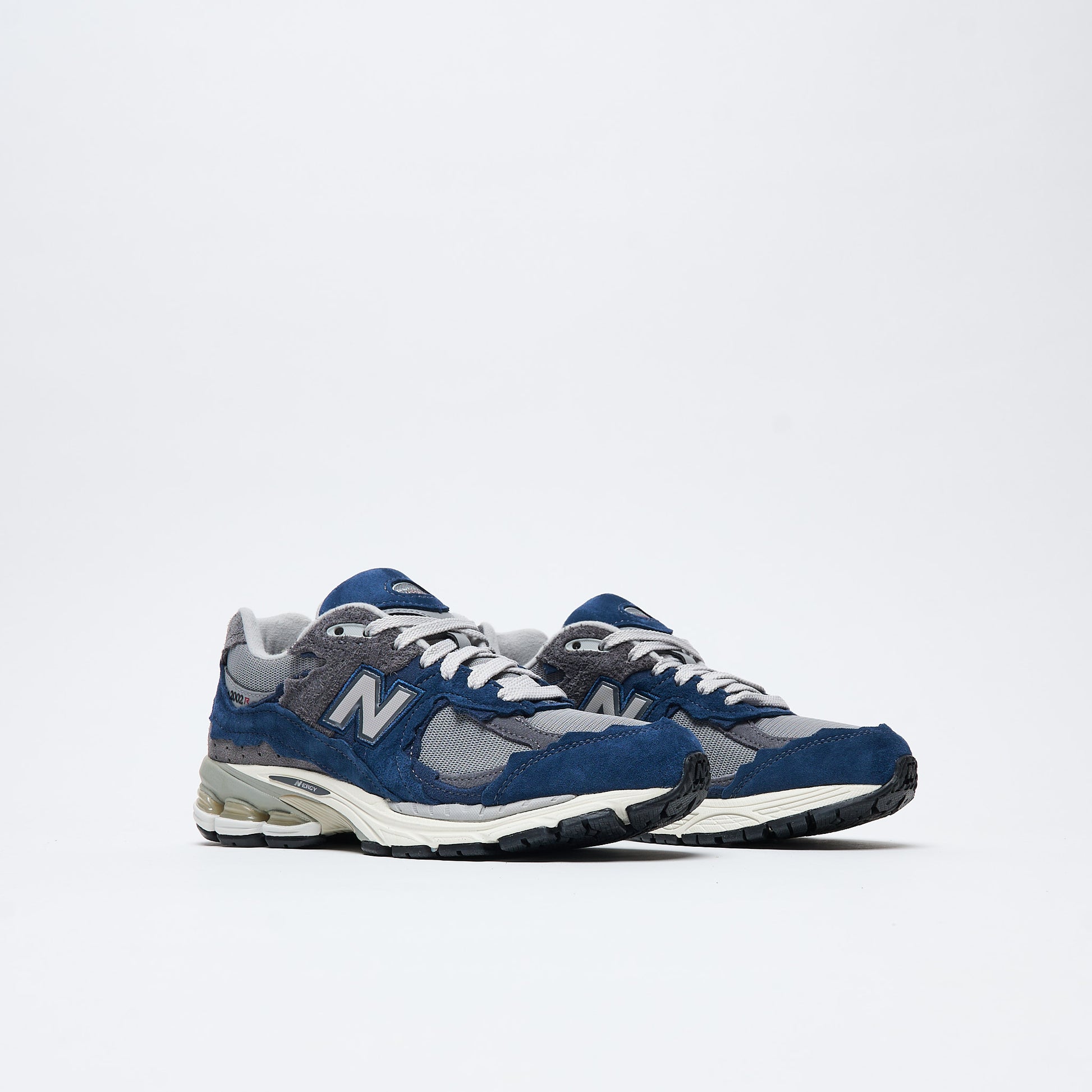 New Balance - M 2002 4R5 (Navy/Raincloud) "Protection Pack"