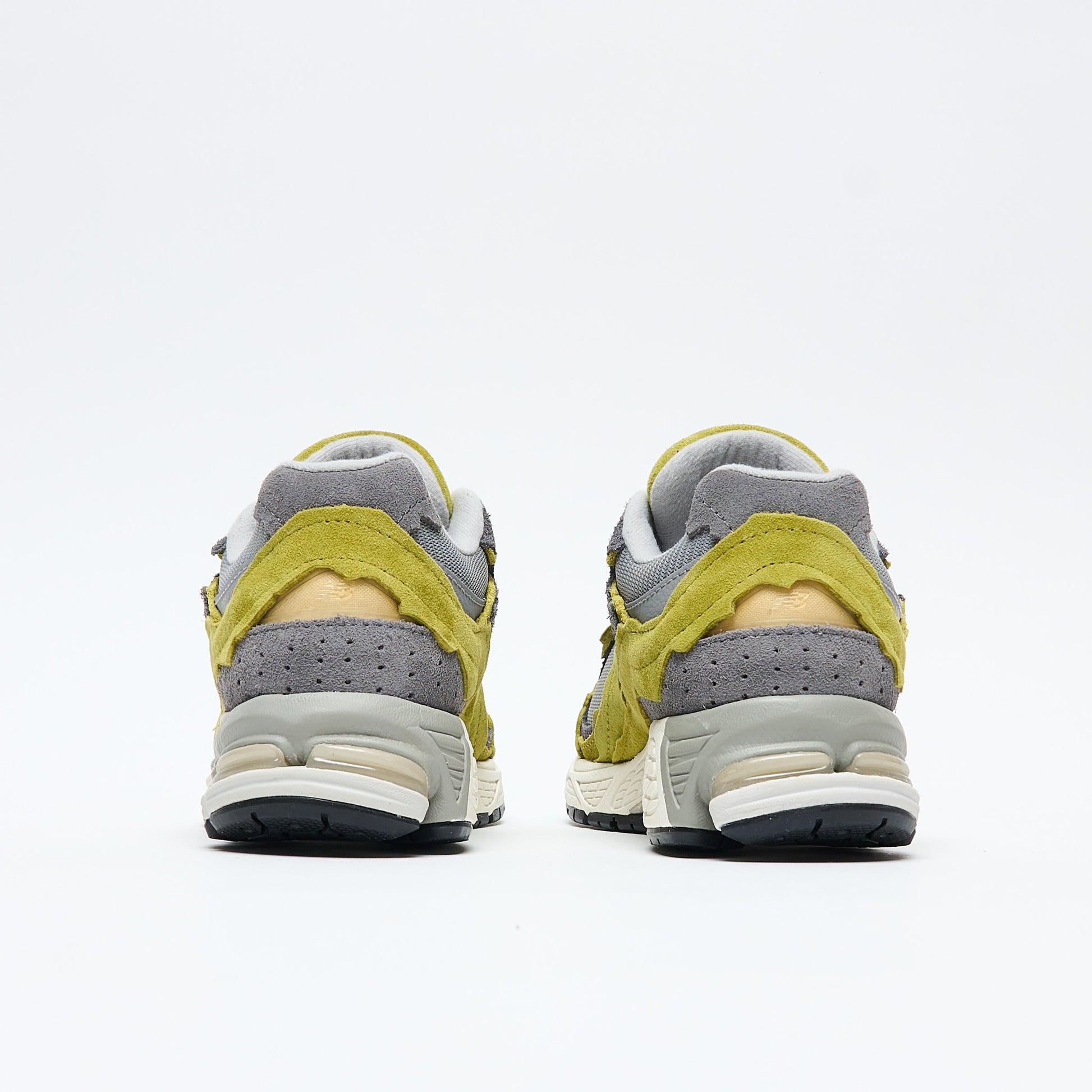 New Balance - M 2002 8ZH (Sea Moss/Raincloud) "Protection Pack"