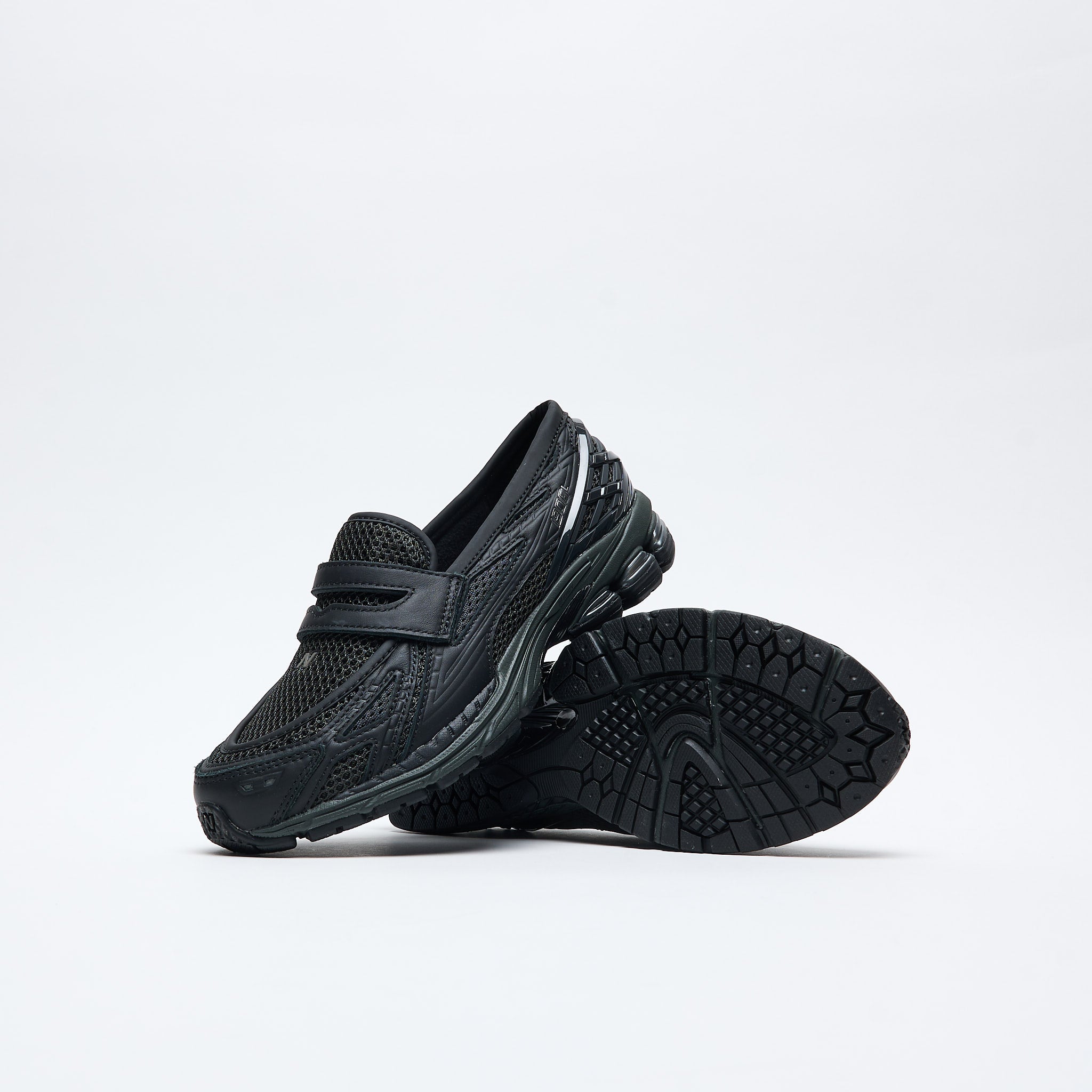 New Balance - U 1906 Loafer LAI Suede (Black) – MILK STORE