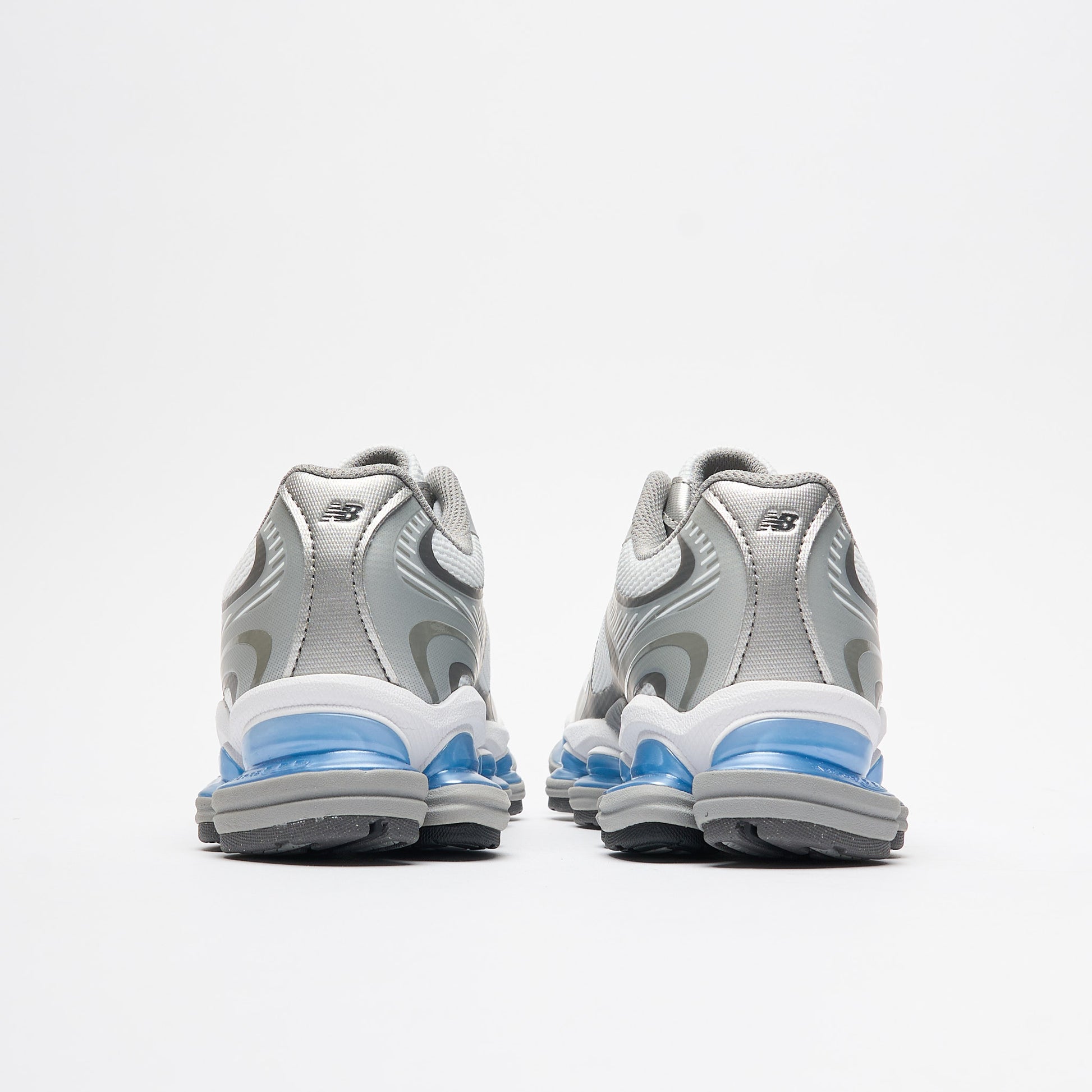 New Balance -  U Abzorb 2000 AA(White/Silver Metallic)