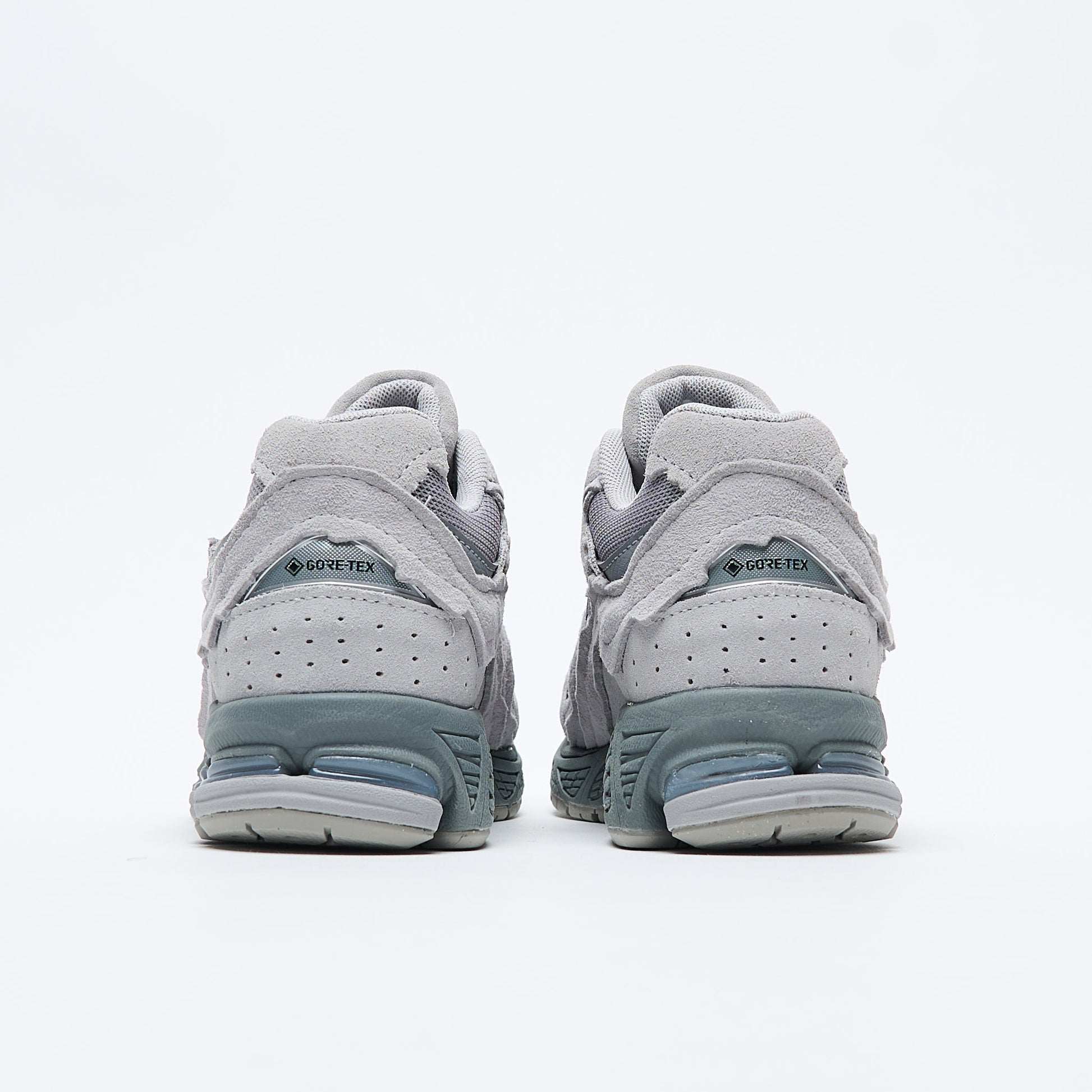 New Balance - U 2002 27R (Slate Grey/Castlerock)