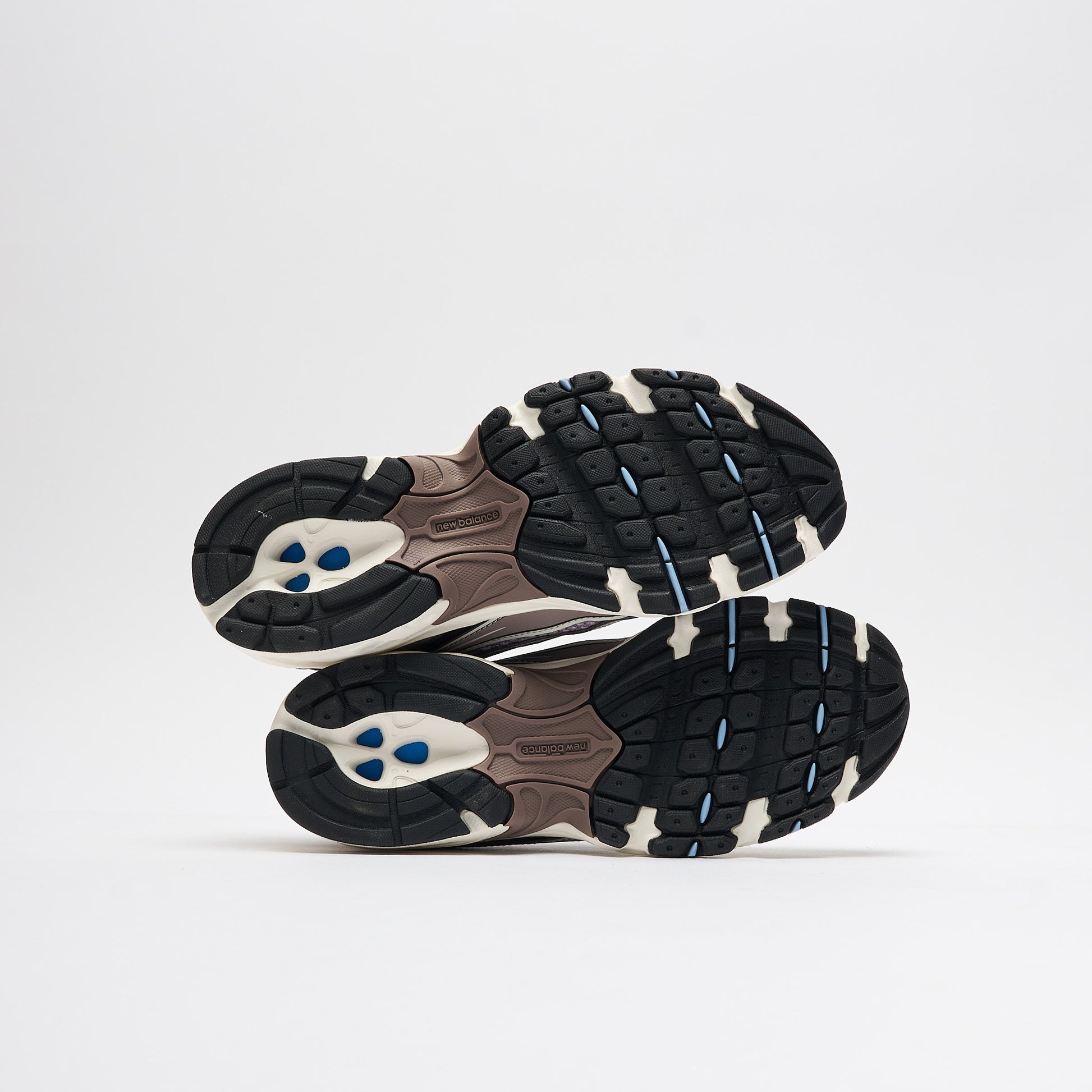New Balance - U 740 BL2 (Sea Salt/Earth Shadow)