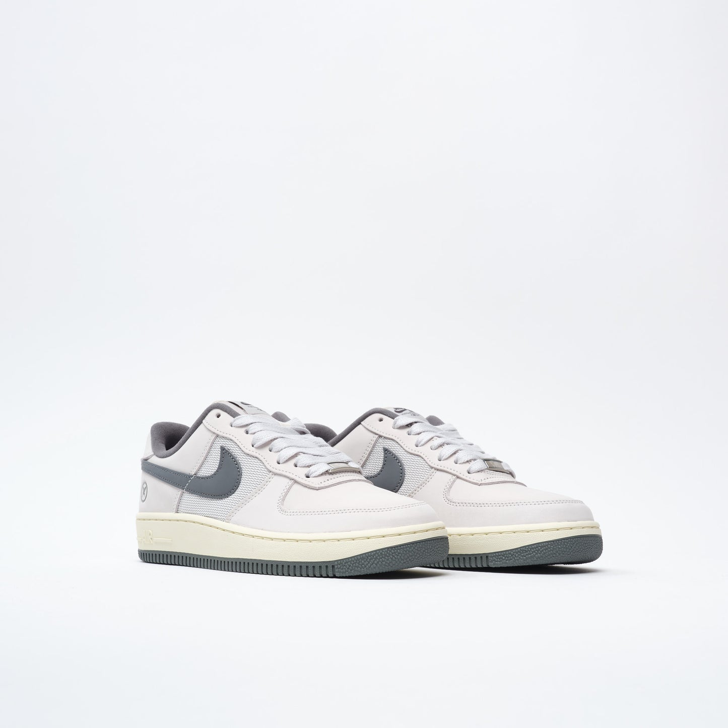 Yuto Horigome x Nike SB Air Force 1 Low 'White Iron Grey' IO8439-100