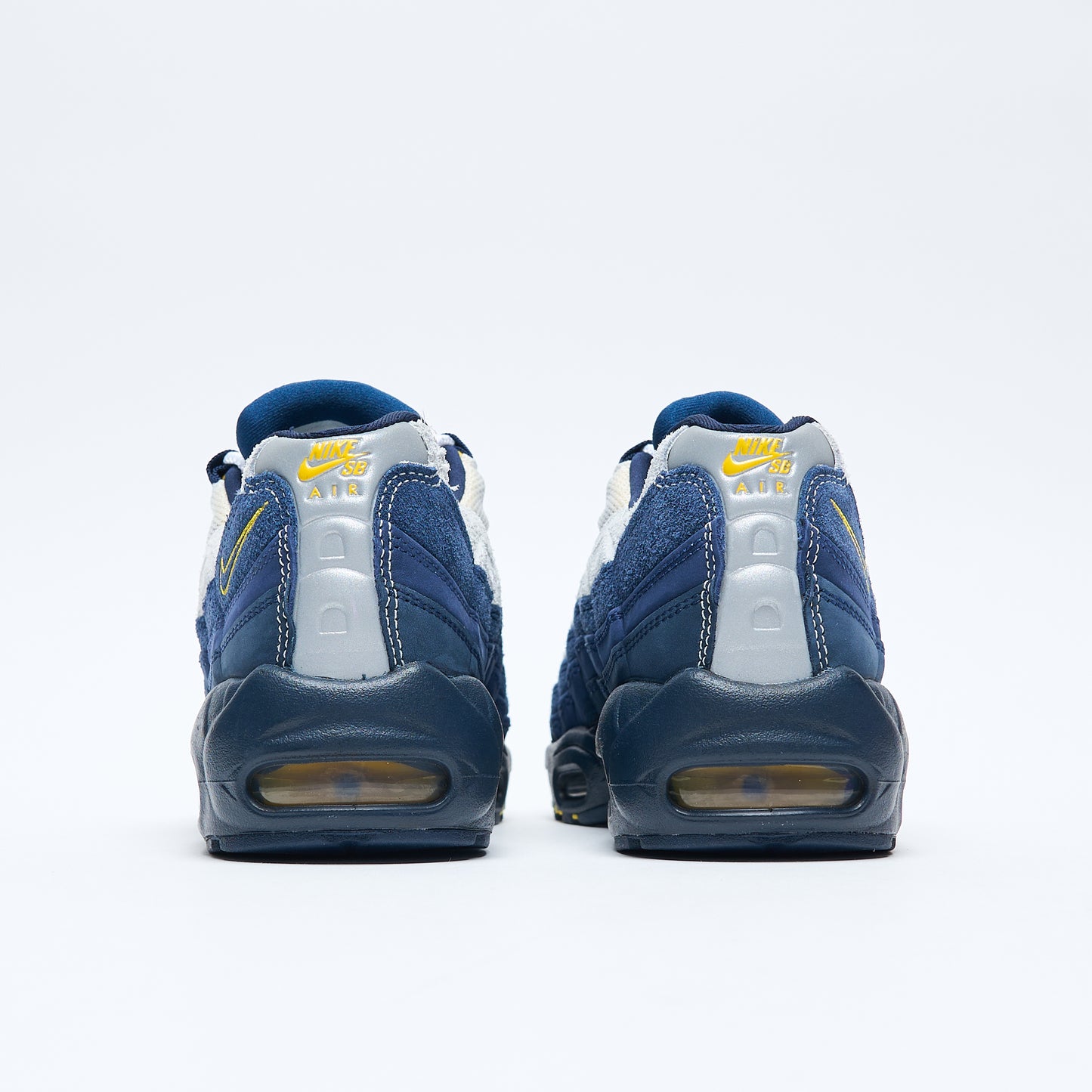 Nike SB - Air Max 95 x Eric Koston "Obsidian and Speed Yellow"