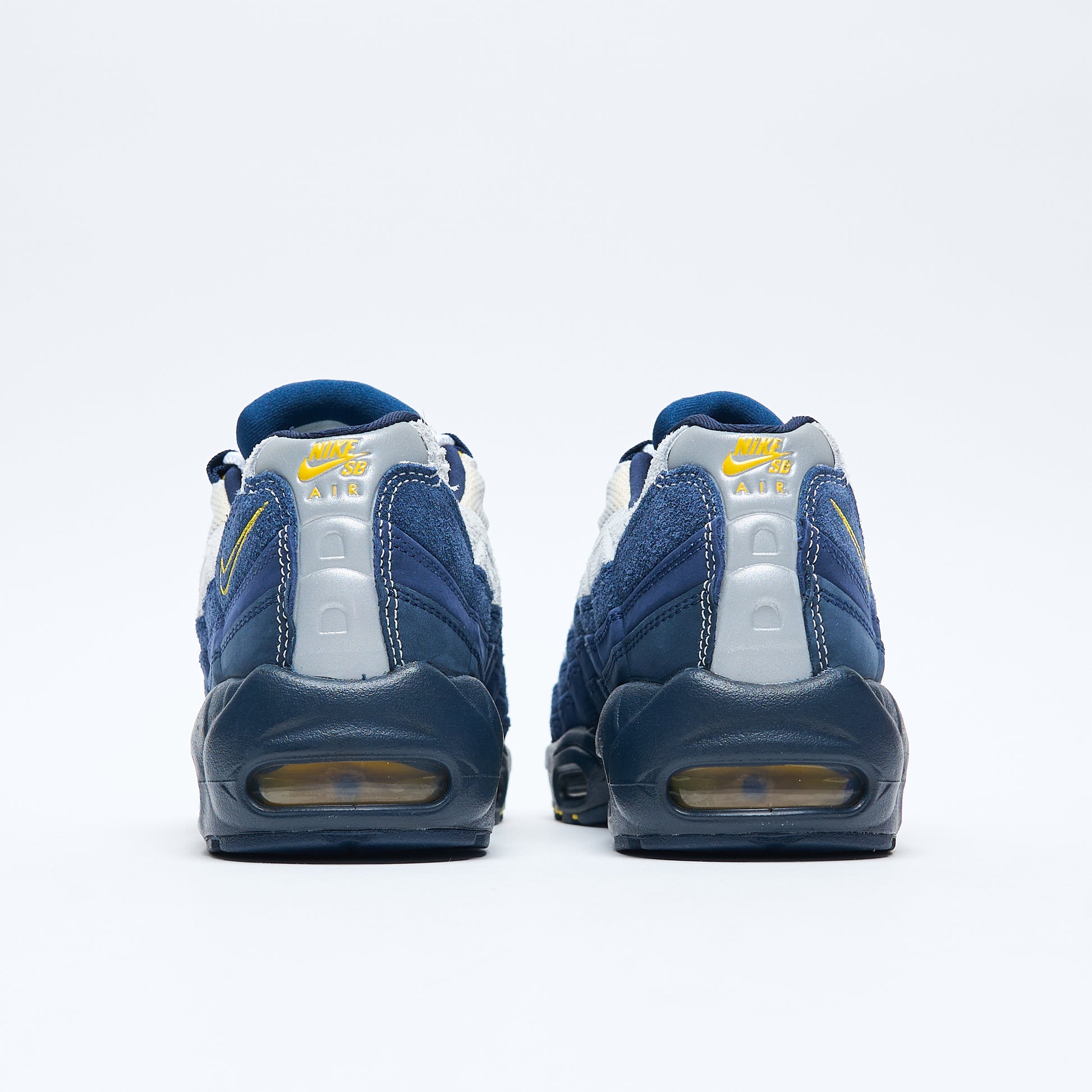 Nike SB - Air Max 95 x Eric Koston "Obsidian and Speed Yellow"