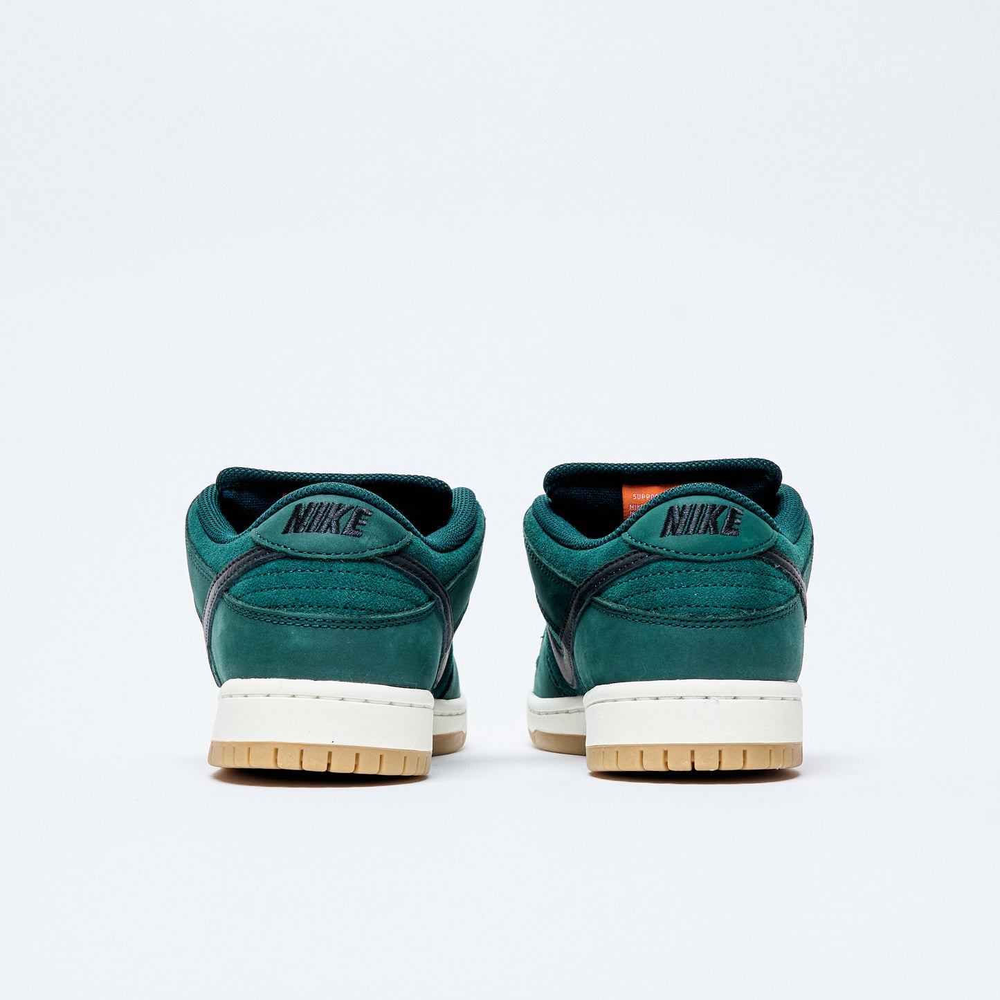 Nike SB - Dunk Low Pro (Deep Fir/Black-Fir-Sail)