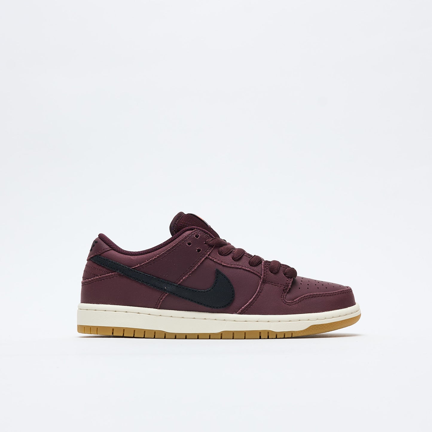Nike SB - Dunk Low Pro ISO "Burgundy Crush"