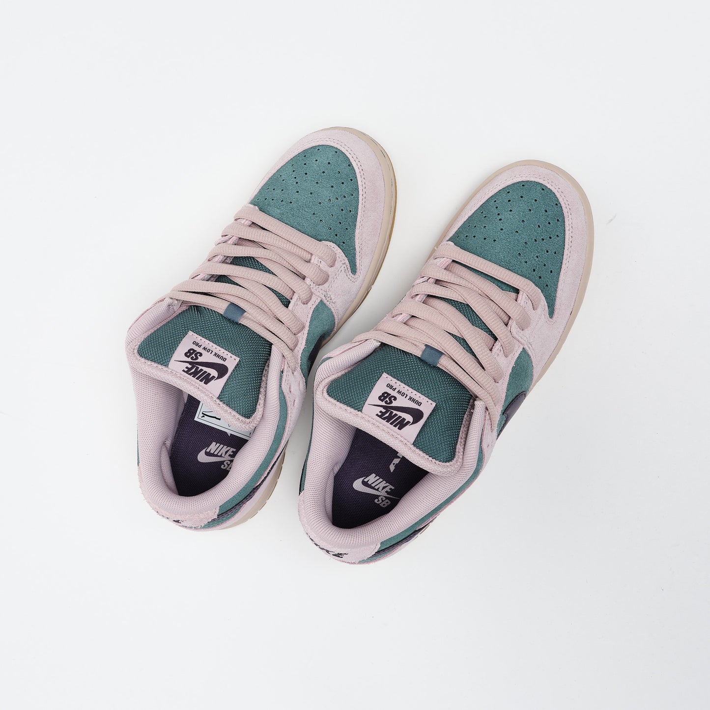 Nike SB - Dunk Low Pro (Mineral Slate/dark Raisin-particle Rose)