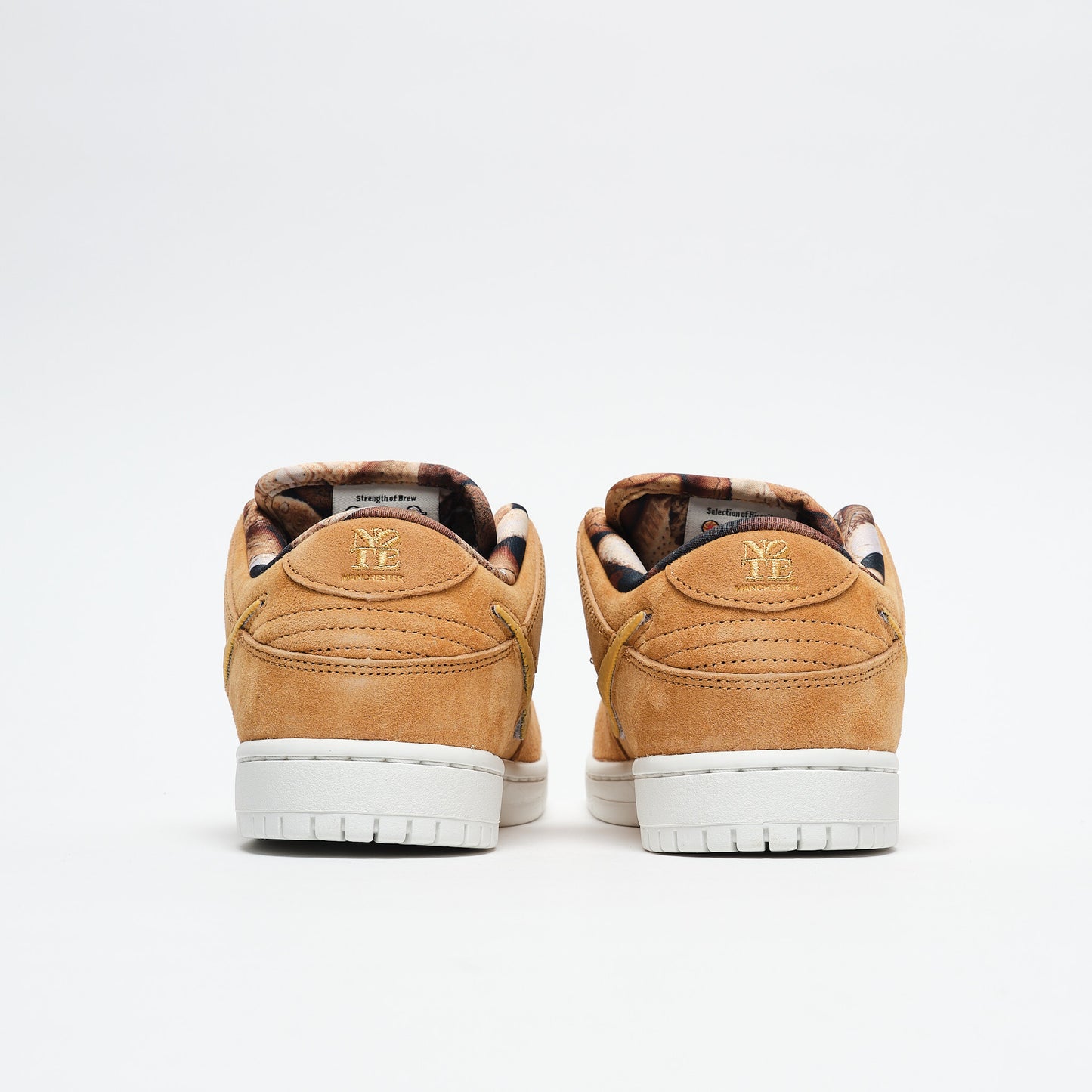 Nike SB - Dunk Low Pro QS Note Skateshop "Brew and Biscuits"