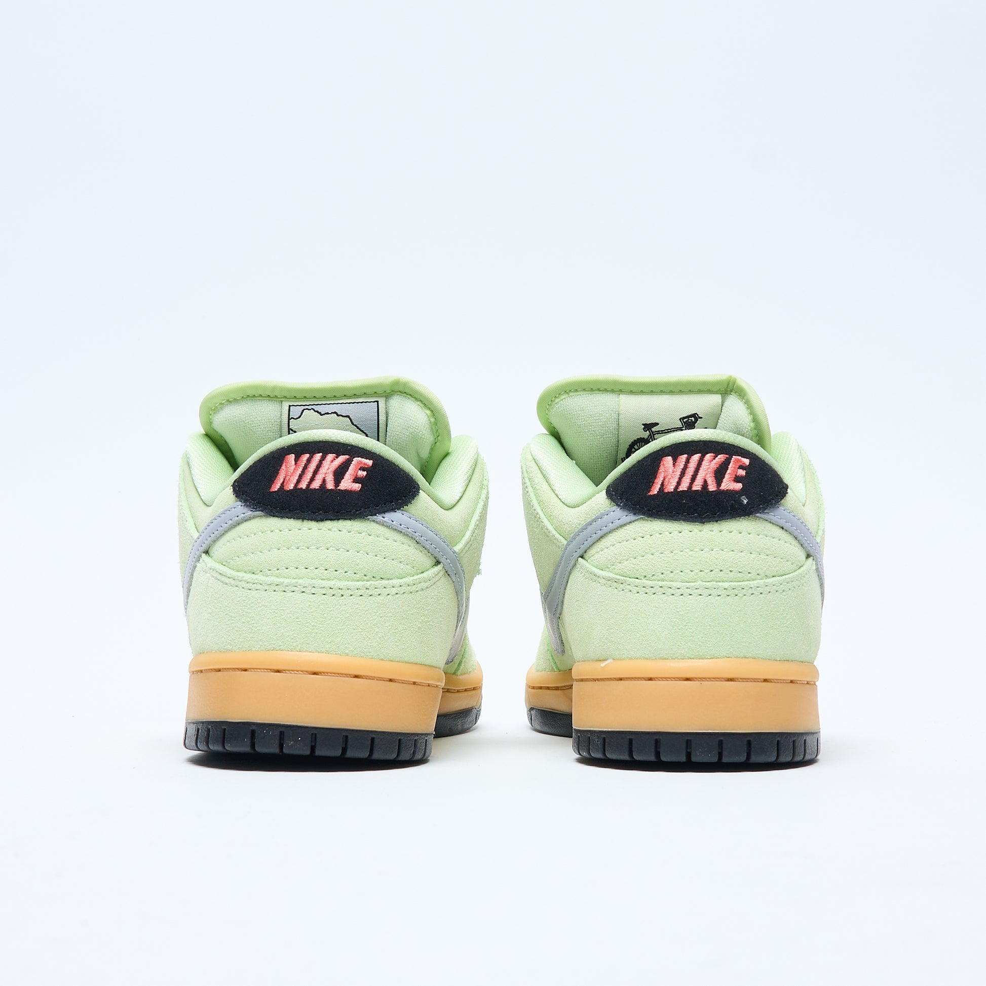 Nike SB - Dunk Low Pro Prm "Verdugo Mountain"