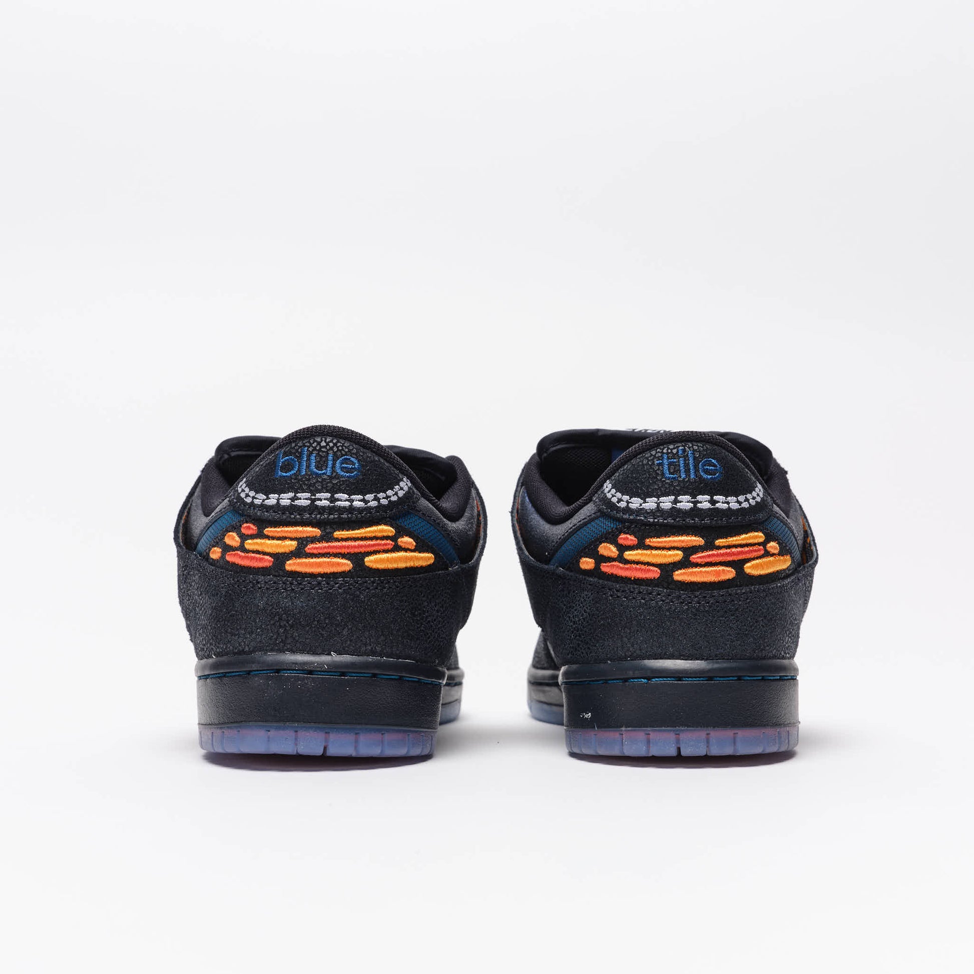 Nike SB - Dunk Low Pro QS x Bluetile (Pitch Blue/Black)