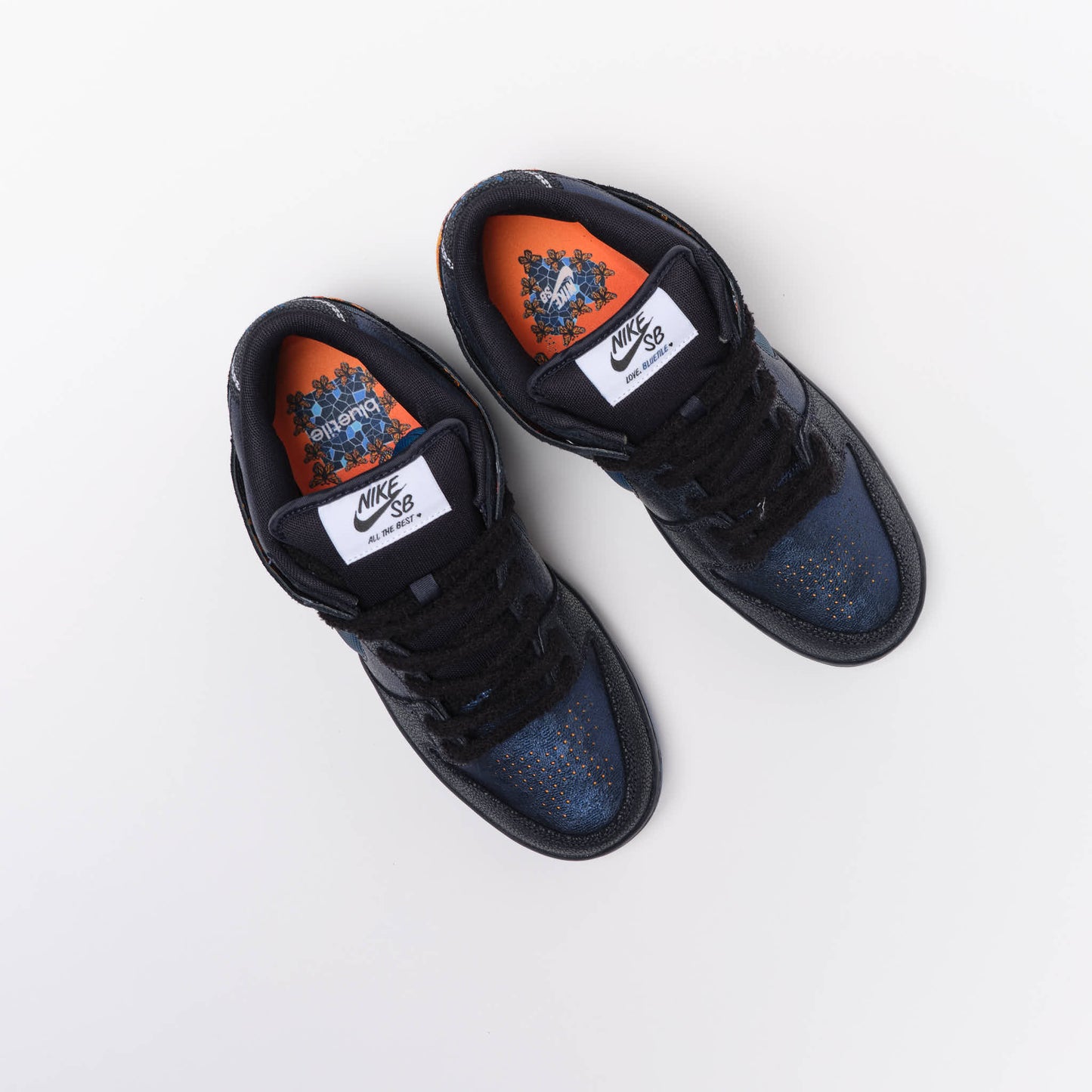 Nike SB - Dunk Low Pro QS x Bluetile (Pitch Blue/Black)