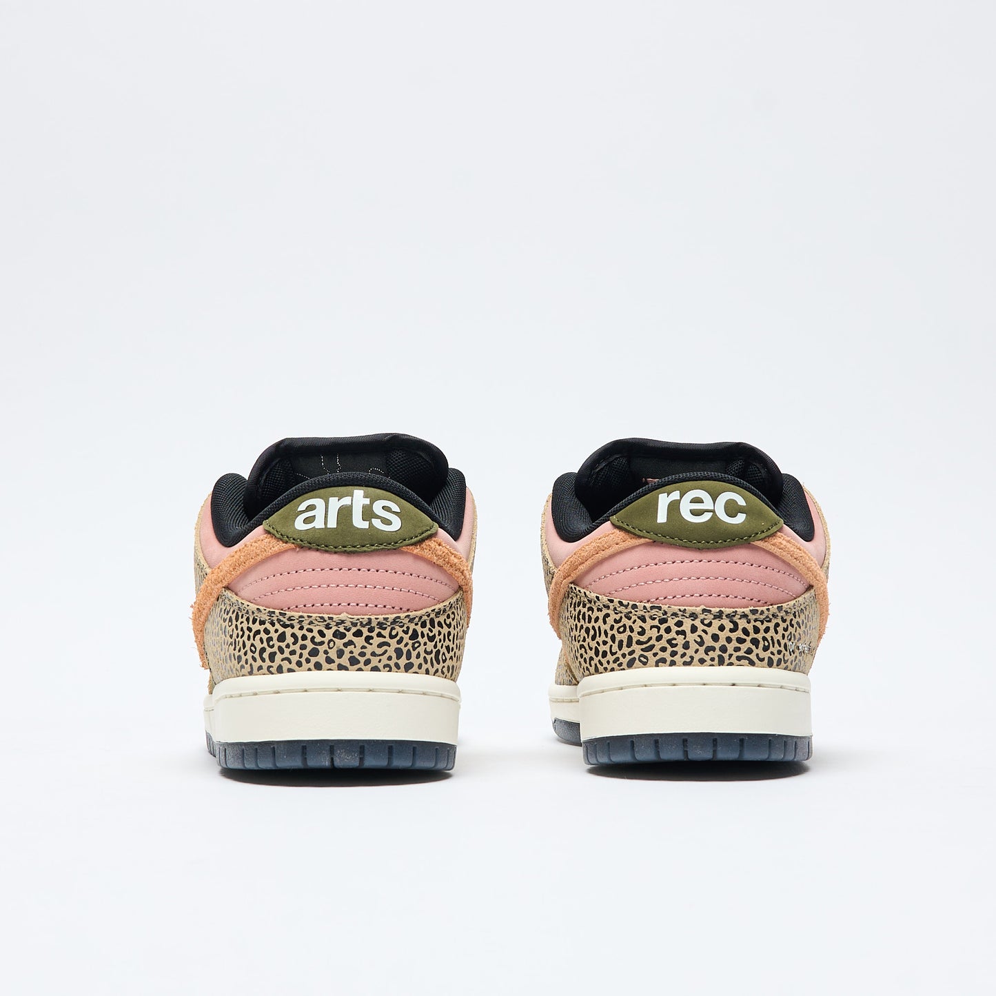 Arts & Rec x Nike SB - Dunk Low Pro QS  (Khaki/Amber Brown-Rough Green-Rust Pink)