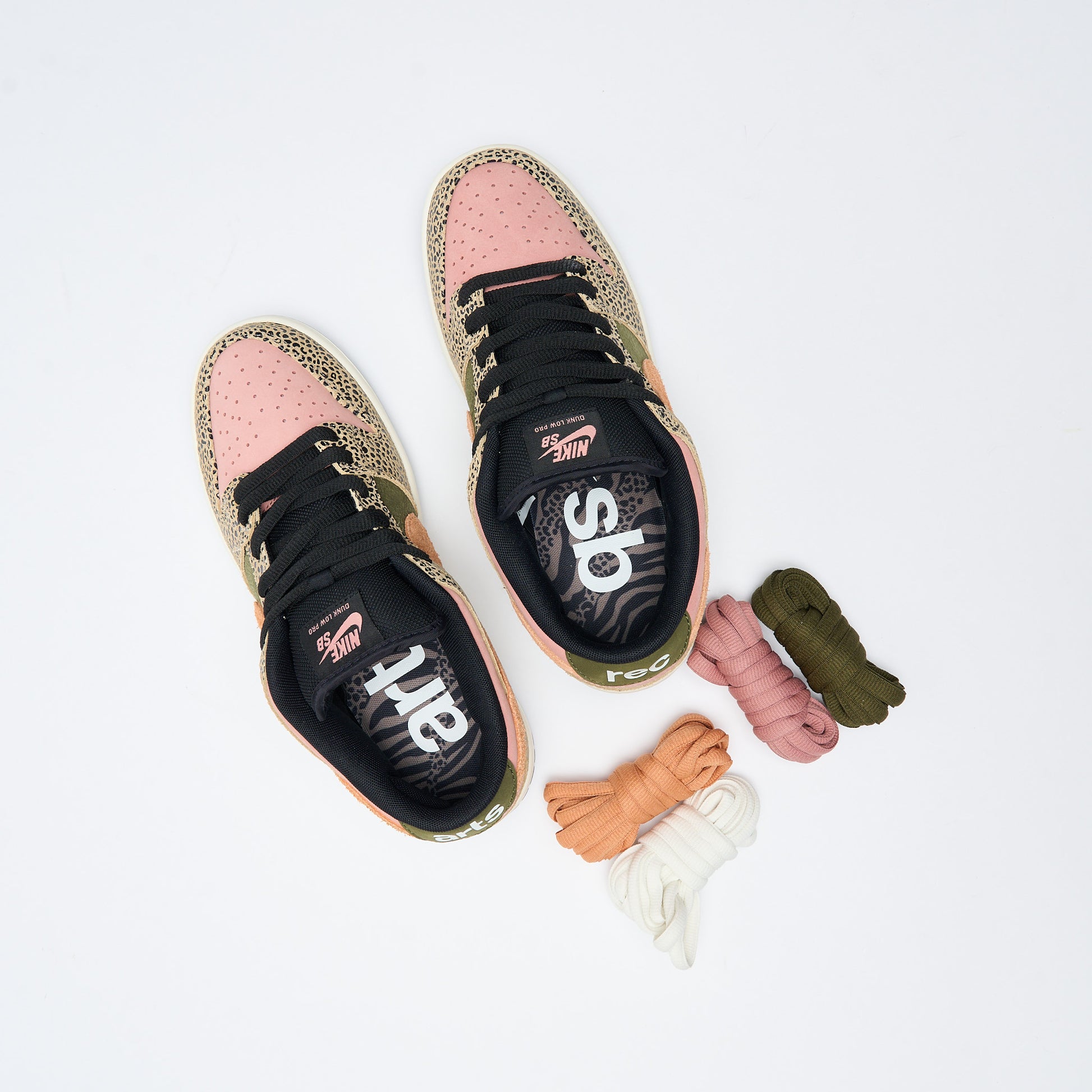 Arts & Rec x Nike SB - Dunk Low Pro QS  (Khaki/Amber Brown-Rough Green-Rust Pink)