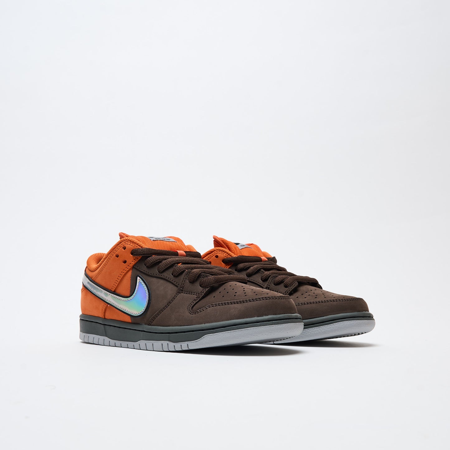 Nike SB - Dunk Low Pro "Muni Fast Pass" (Safety Orange/Wolf Grey)