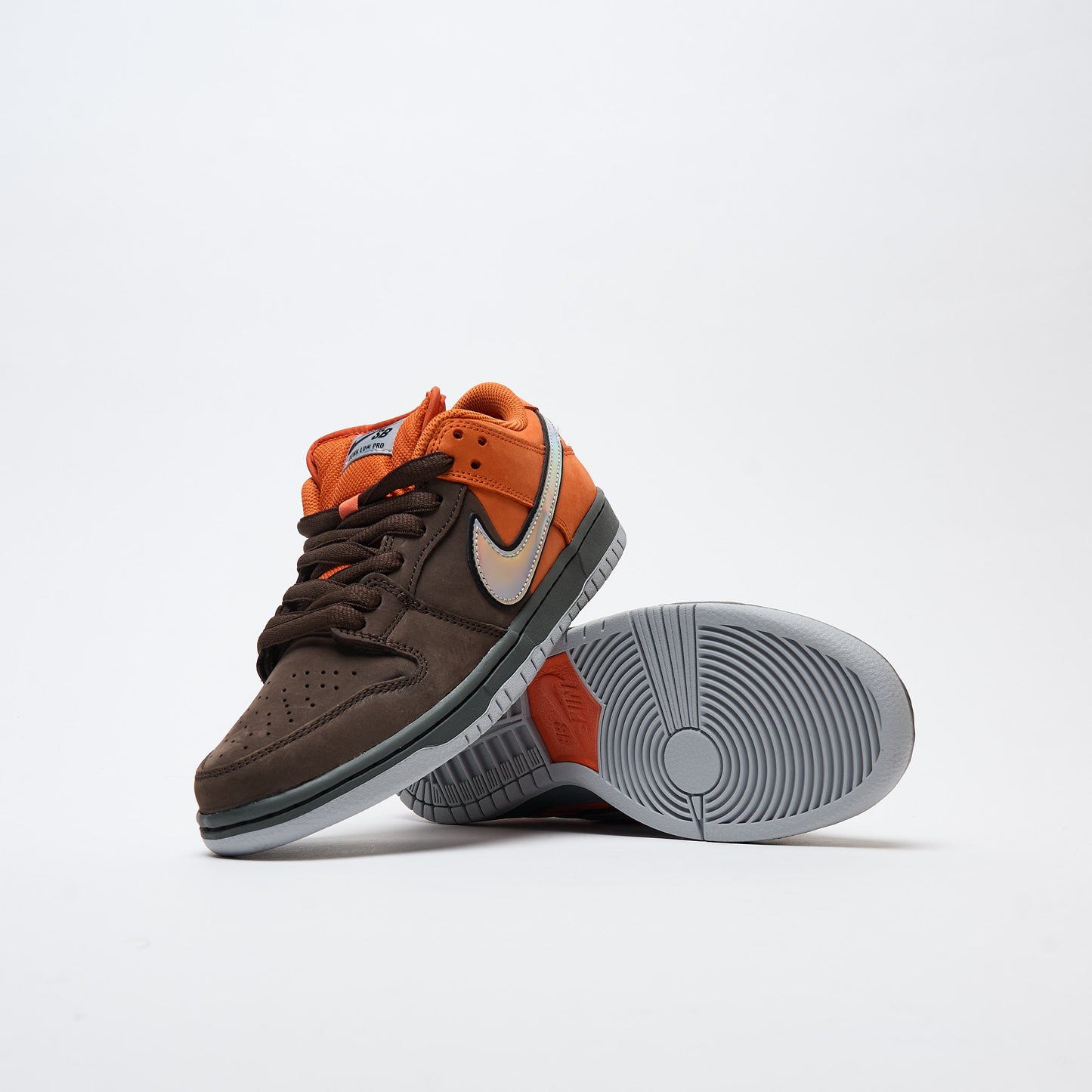 Nike SB - Dunk Low Pro "Muni Fast Pass" (Safety Orange/Wolf Grey)