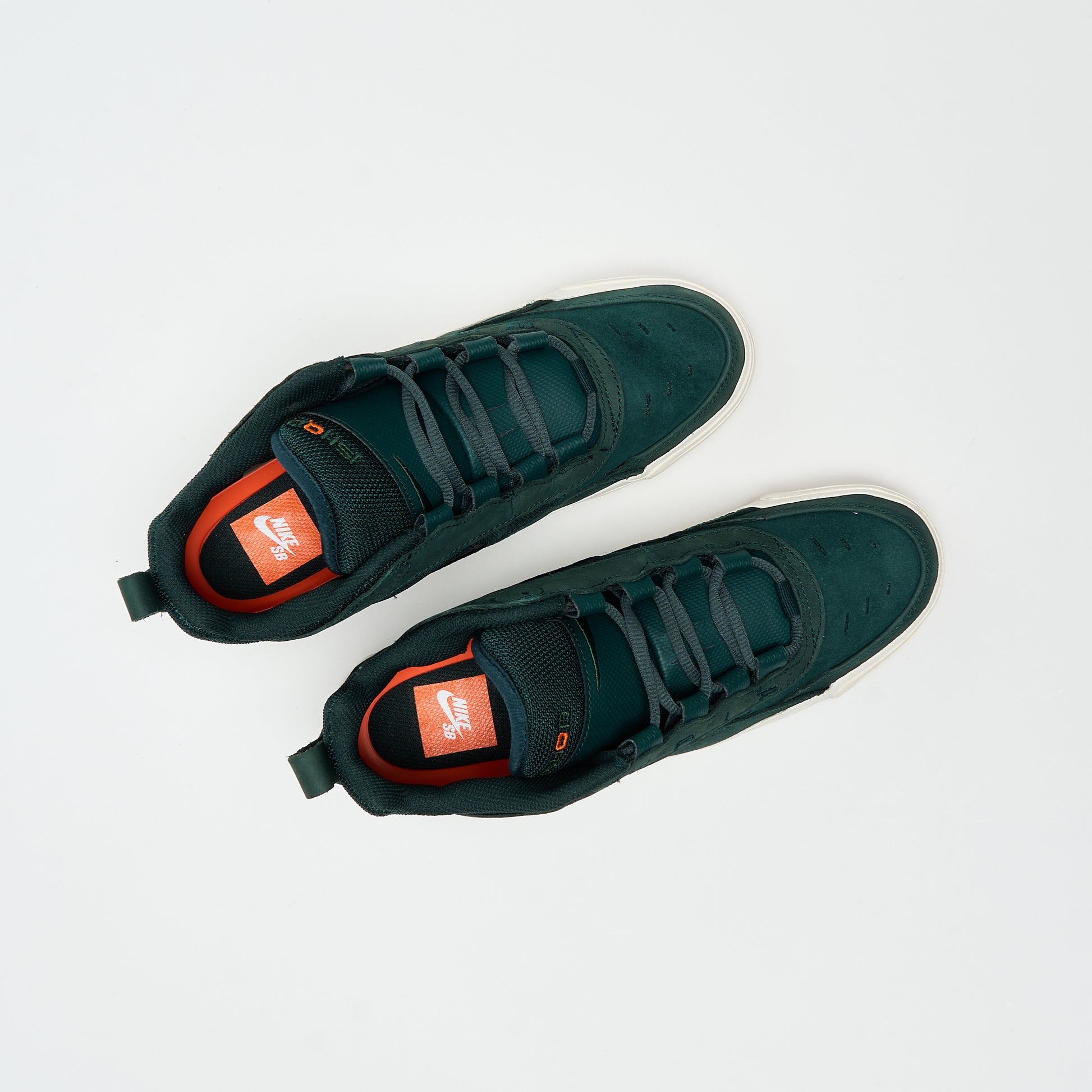 Nike SB - Air Max Ishod Premium (Deep Fir/Black Fir Sail)