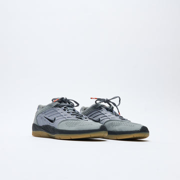 NIke SB - Vertebrae ISO (Cool Grey/Black-Cool Grey-Dark Grey) 