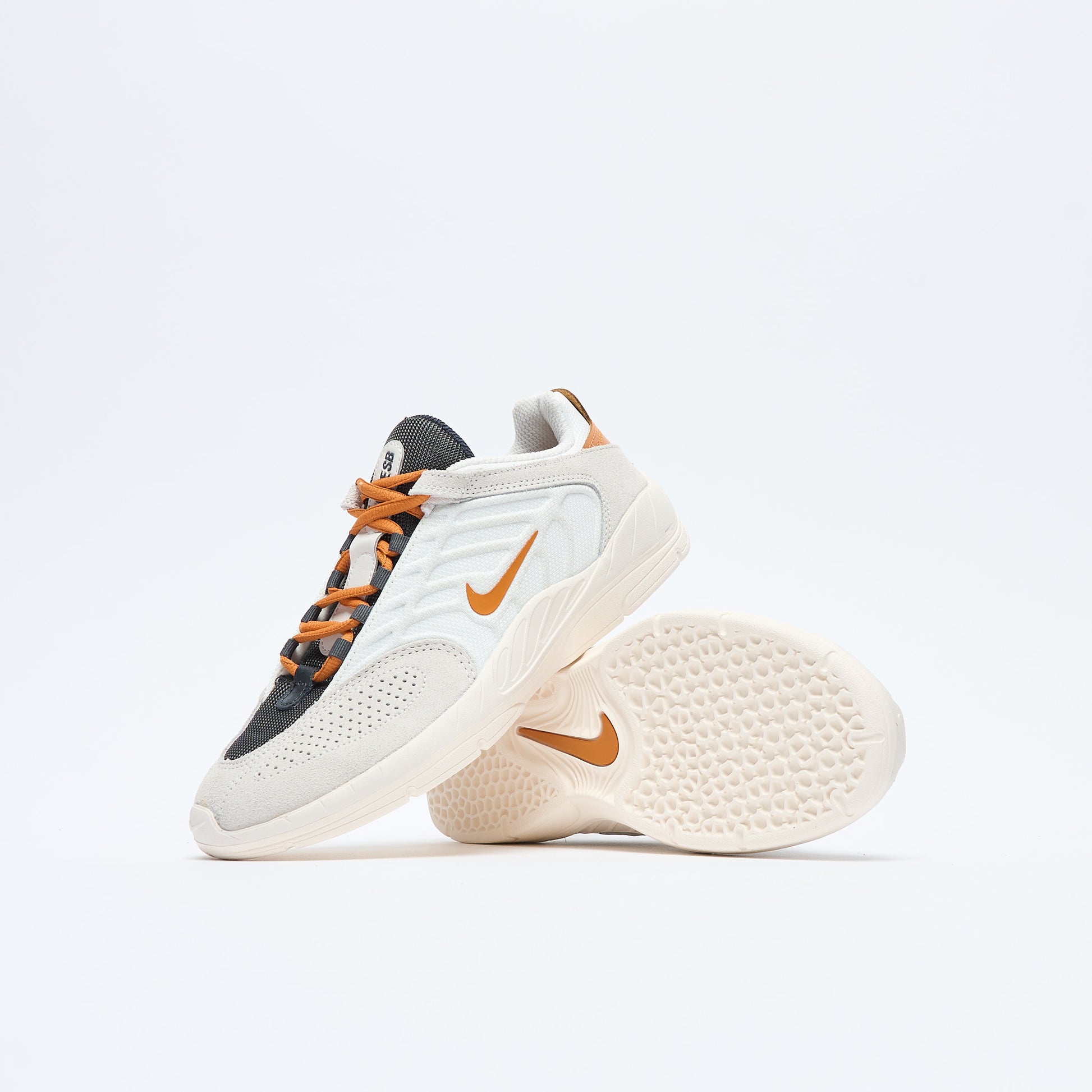 Nike SB - Vertebrae (Summit White/Monarch-Phantom)