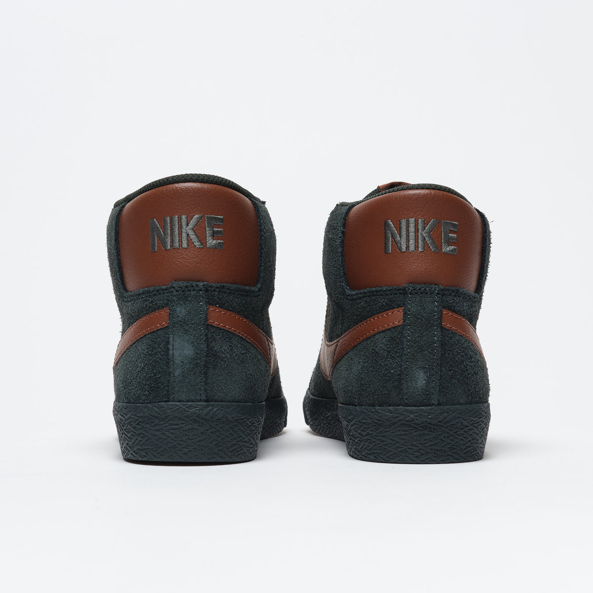 Nike Sb Zoom Blazer Mid Black Spruce Corduroy Brown