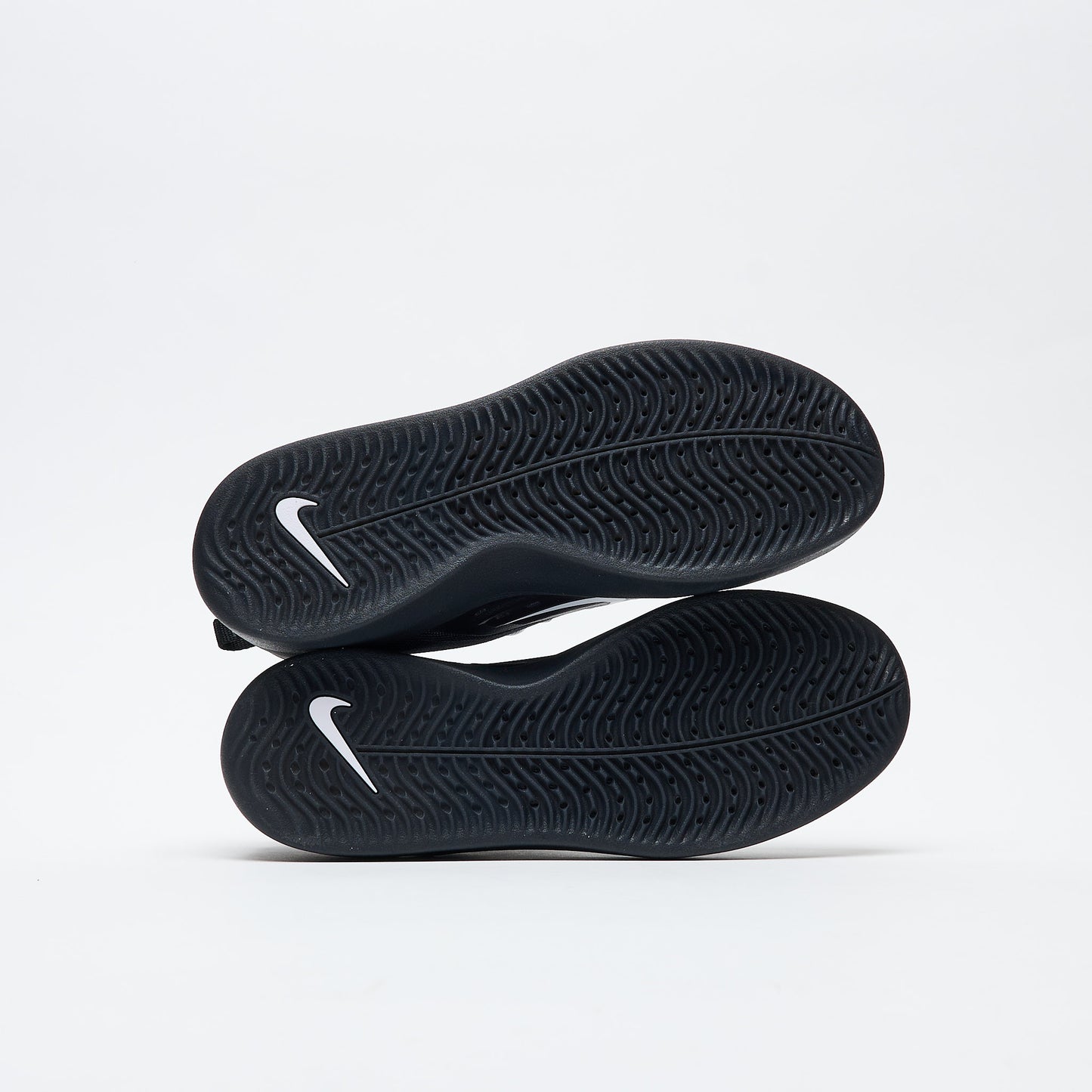 Nike SB - Zoom Nyjah 4 (Black/White)