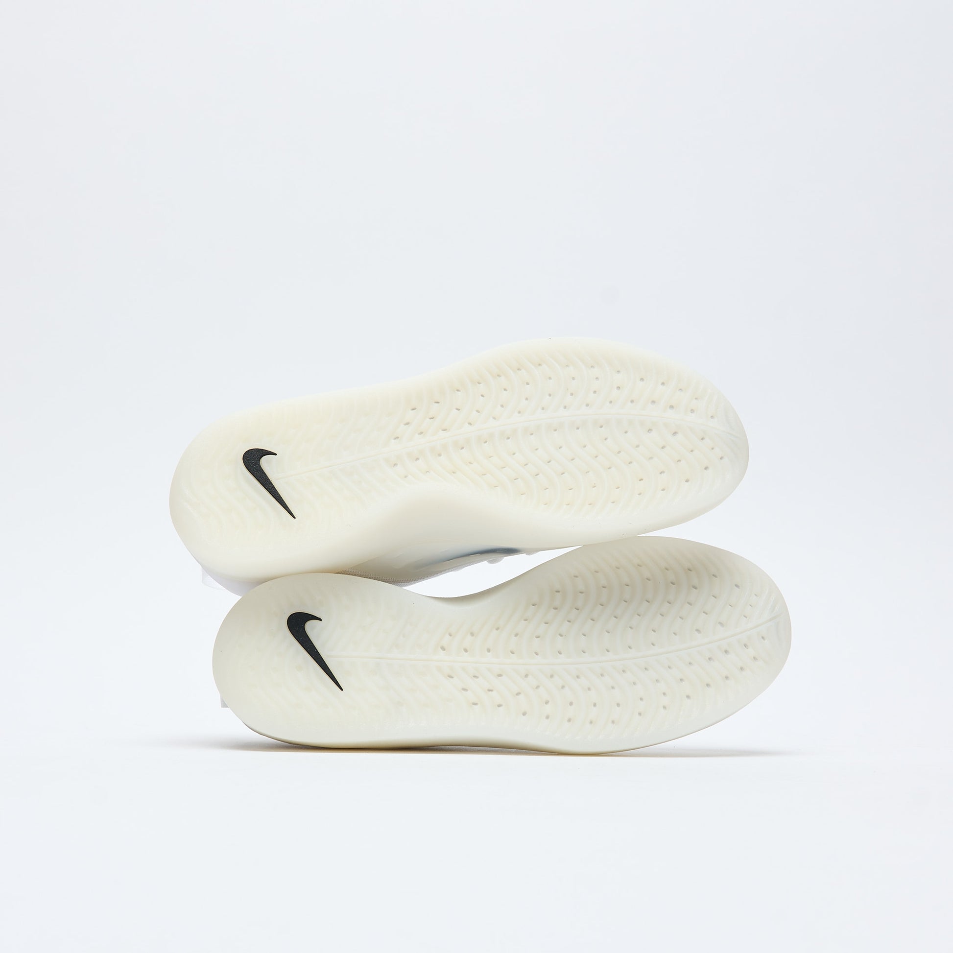 Nike SB - Zoom Nyjah 4 (White/Black)