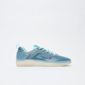 Nike SB - Zoom Nyjah 4 (Glacier Blue/Black-Smokey Blue-Sail)